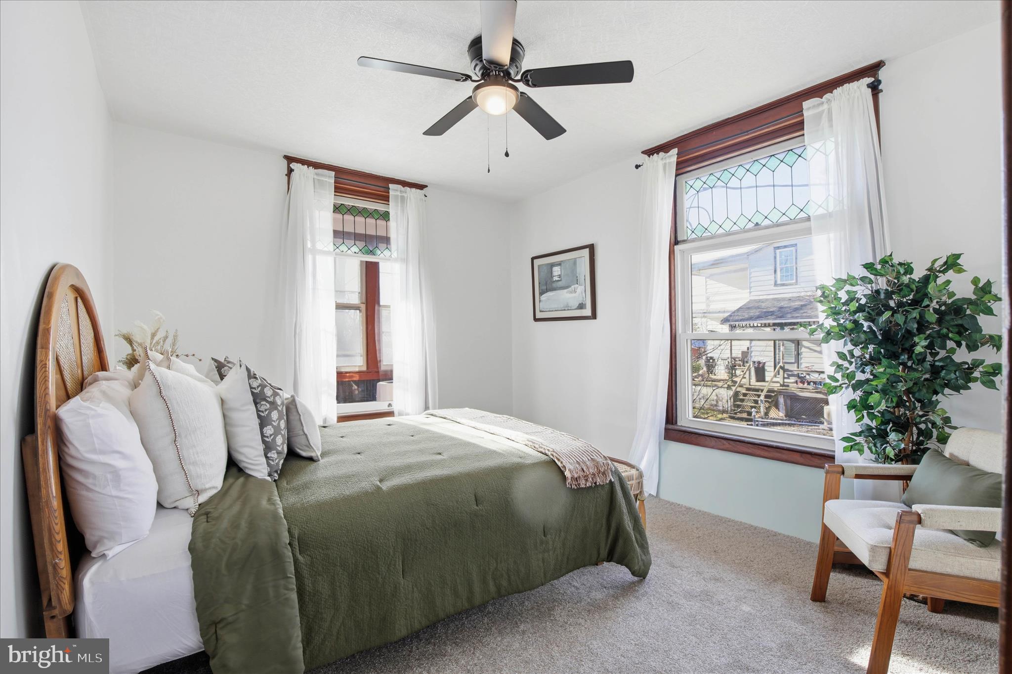 ADAMSTOWN - Residential