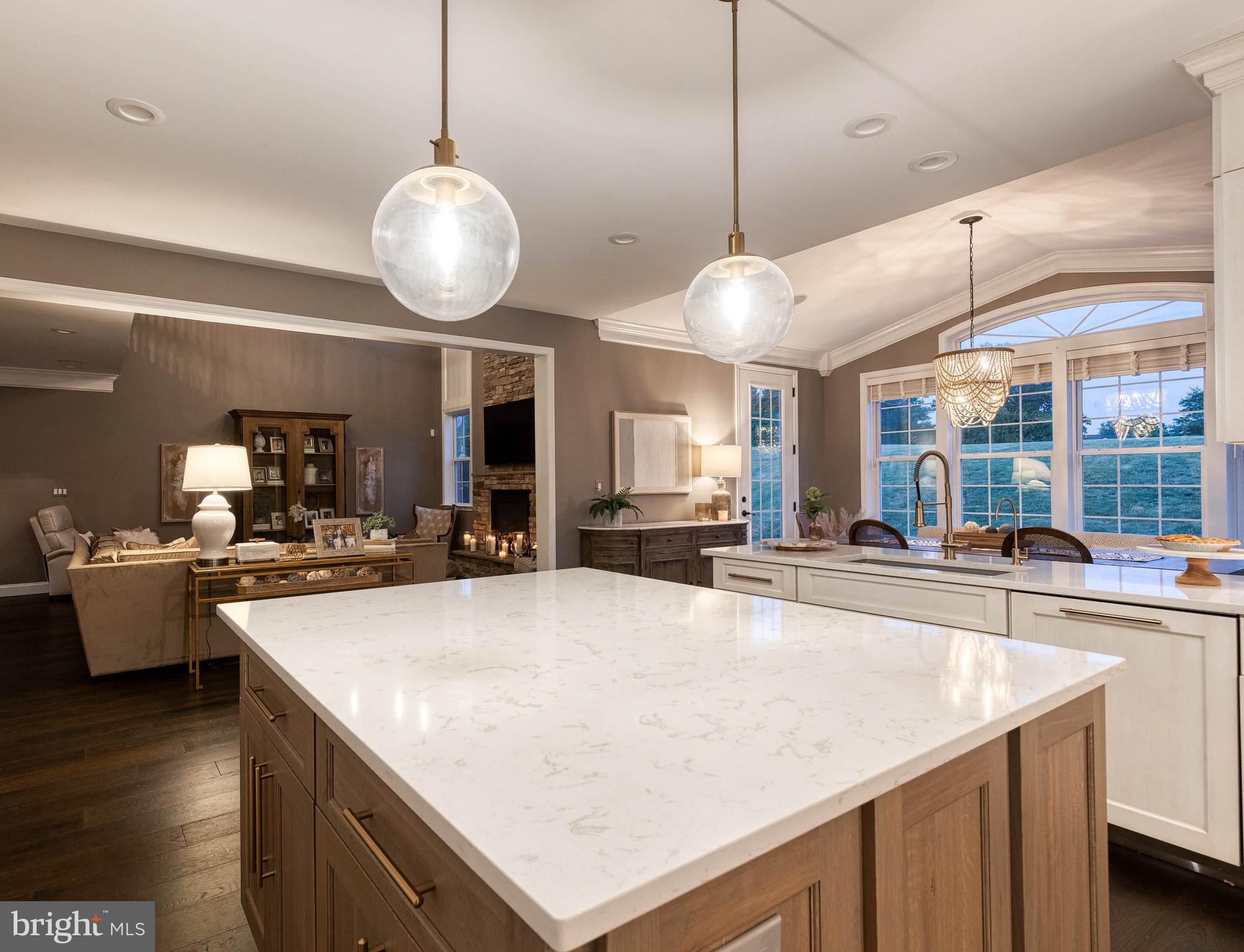 DEER HOLLOW - Residential