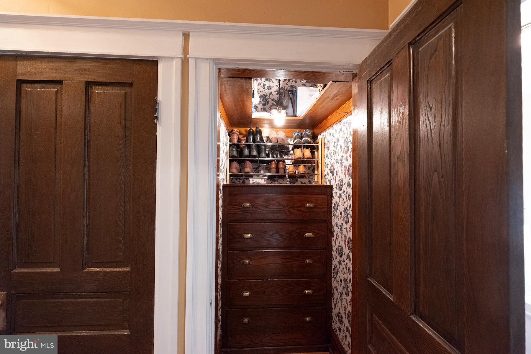 NORTH END - Residential