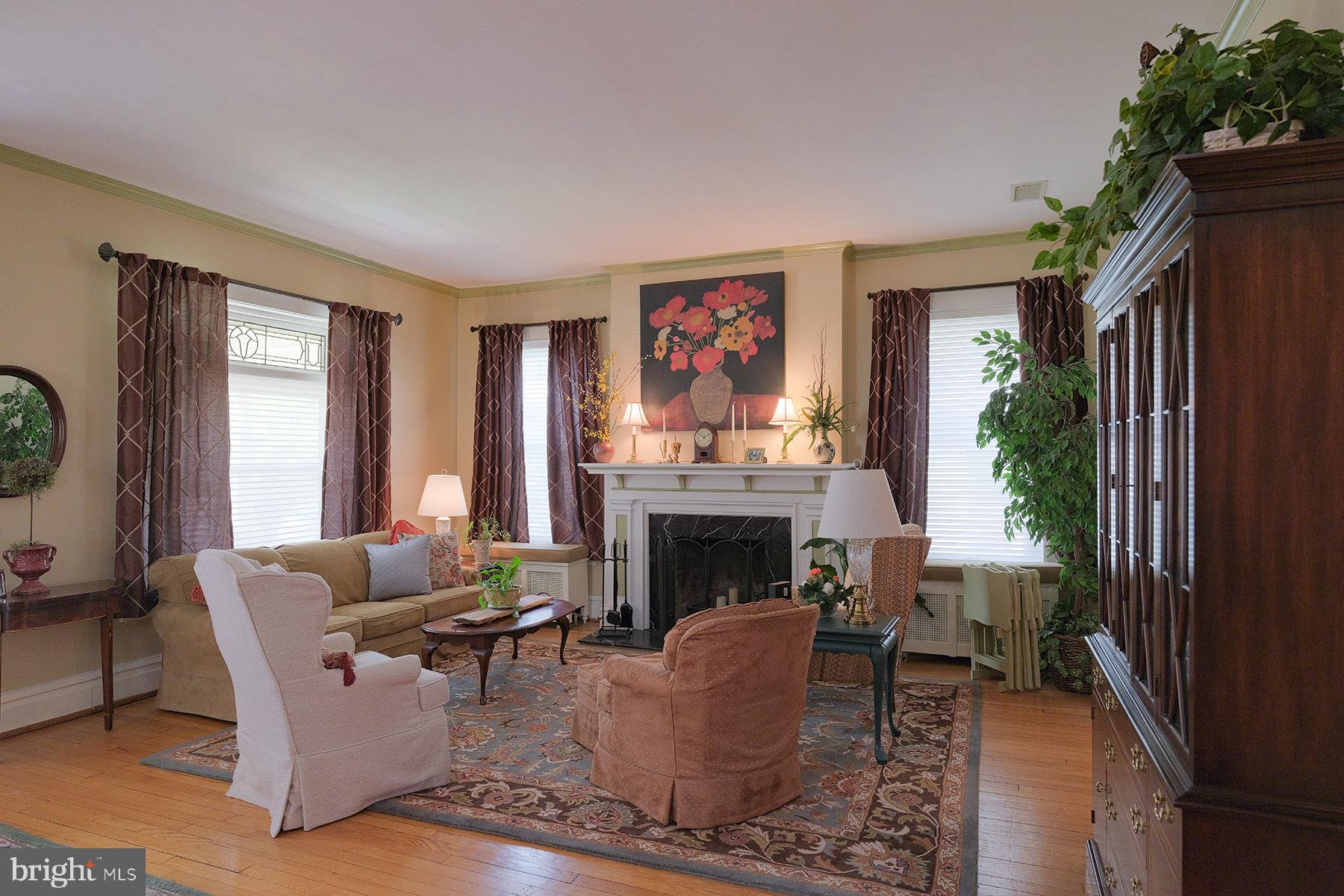 NORTH END - Residential