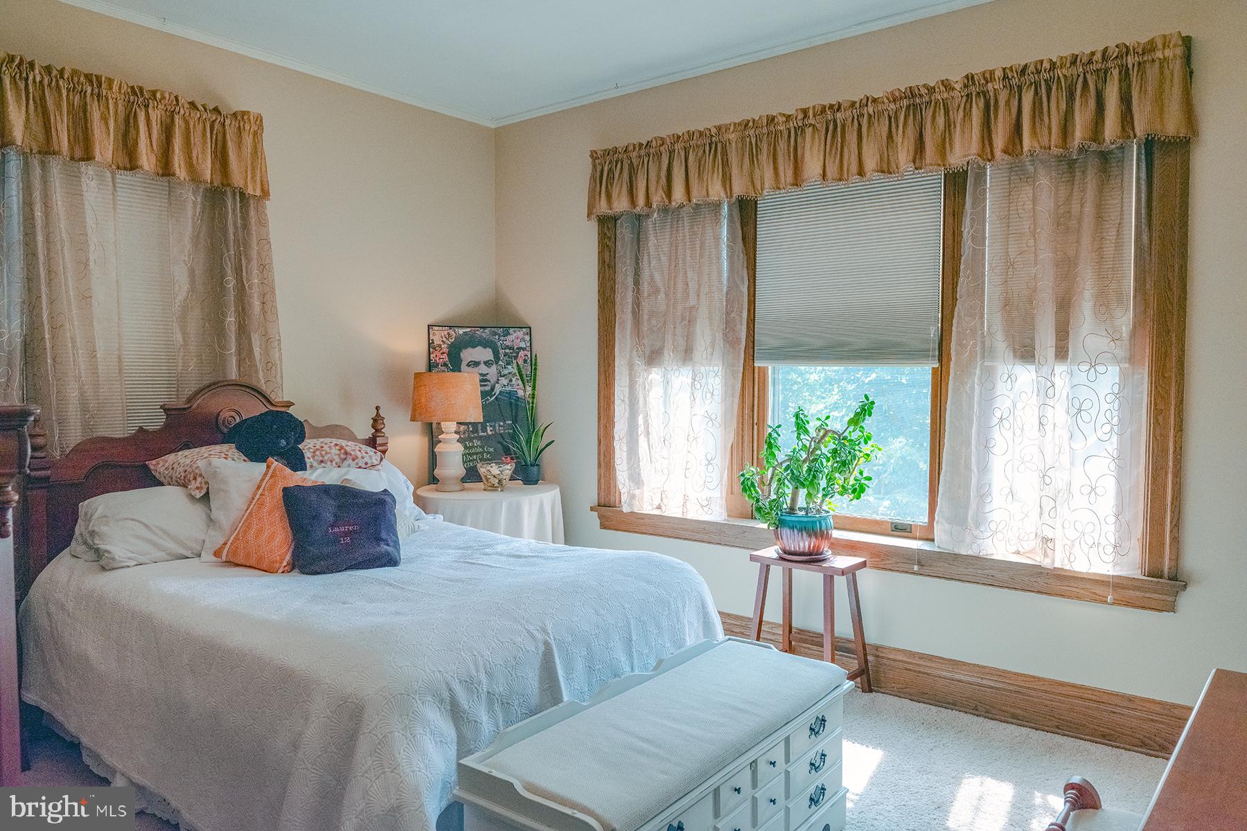 NORTH END - Residential