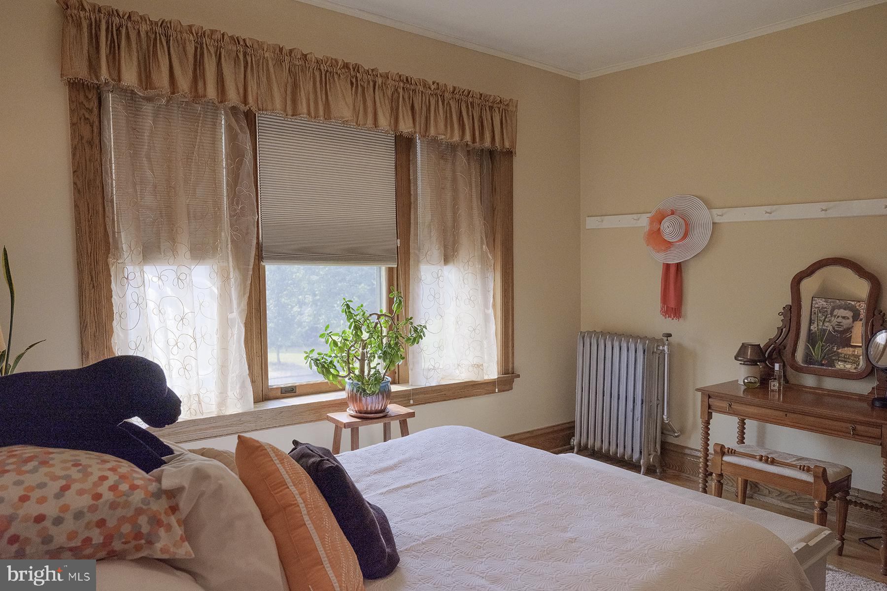 NORTH END - Residential