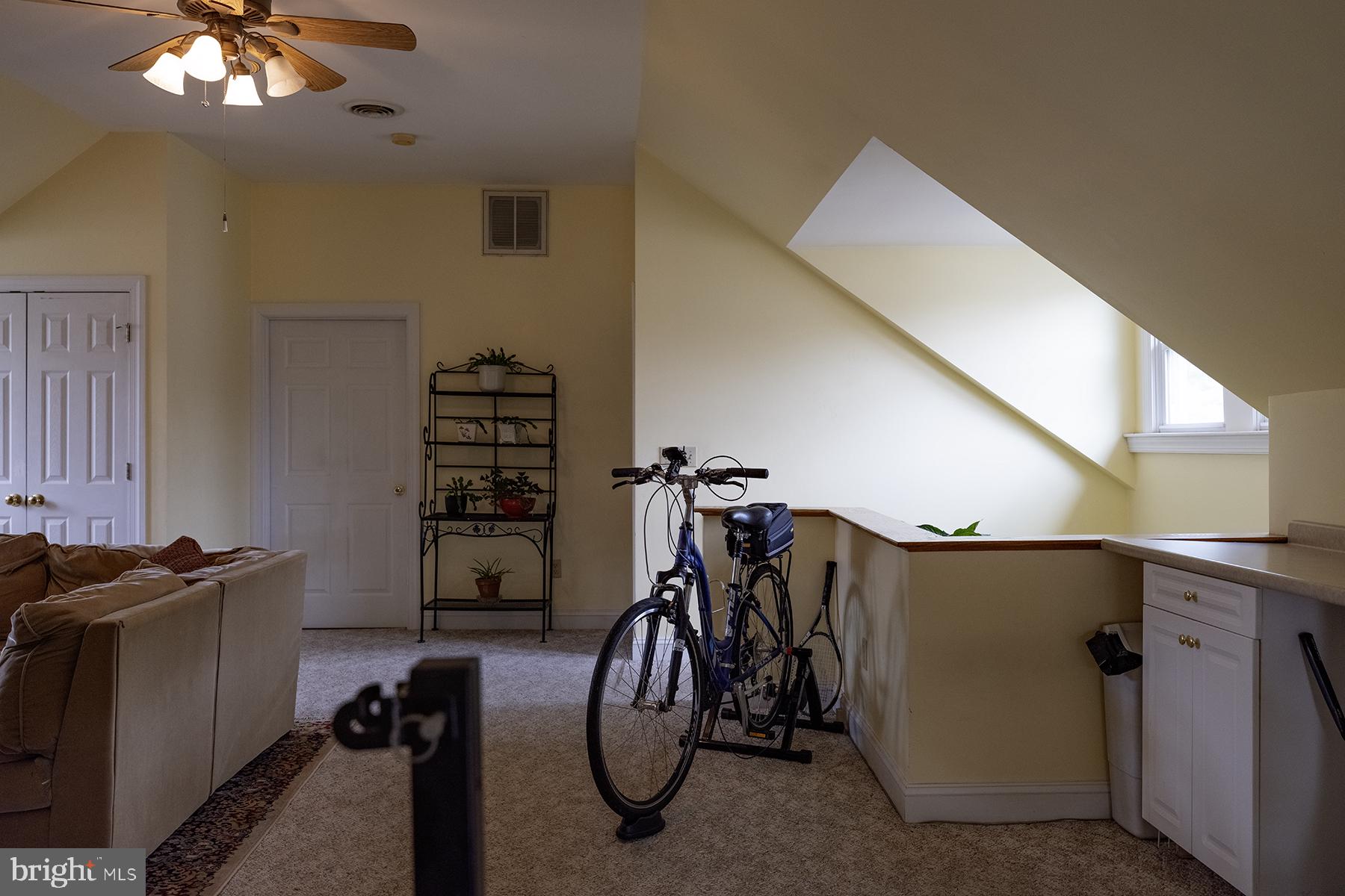 NORTH END - Residential