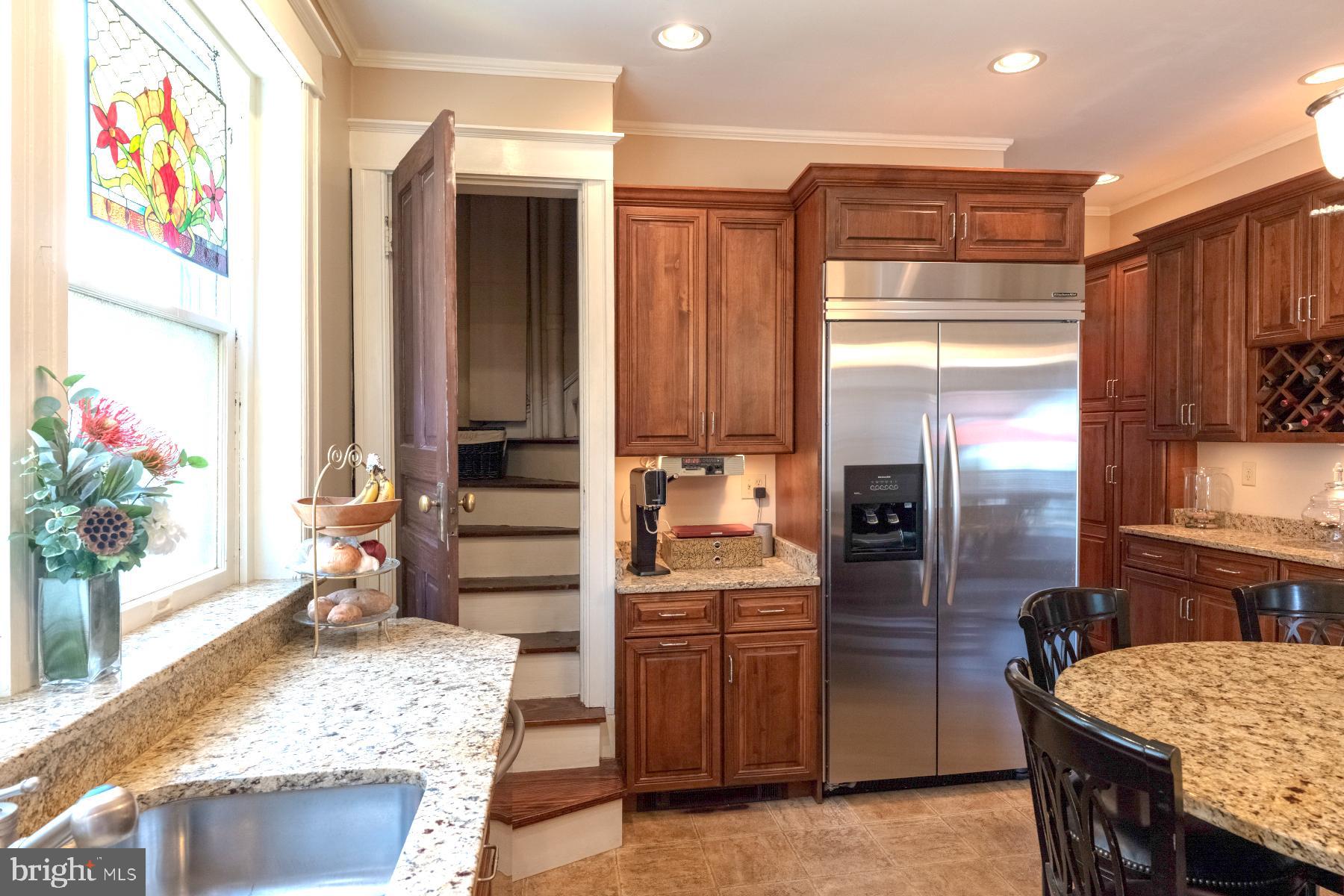 NORTH END - Residential