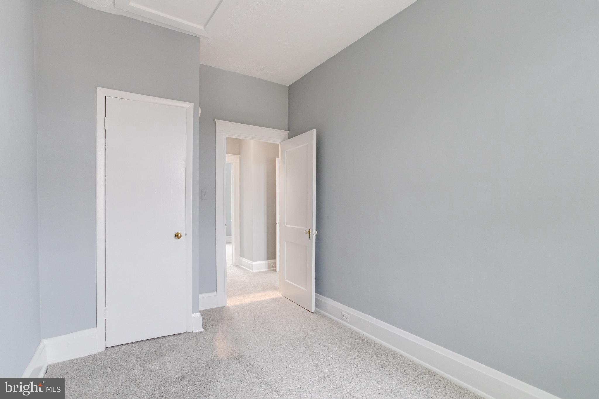 GREENSPRING - Residential Lease