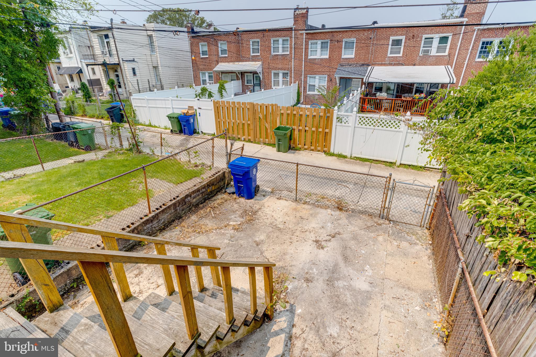 GREENSPRING - Residential Lease