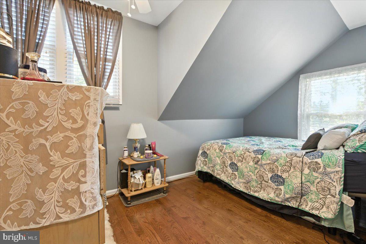 CHAPEL HILL - Residential