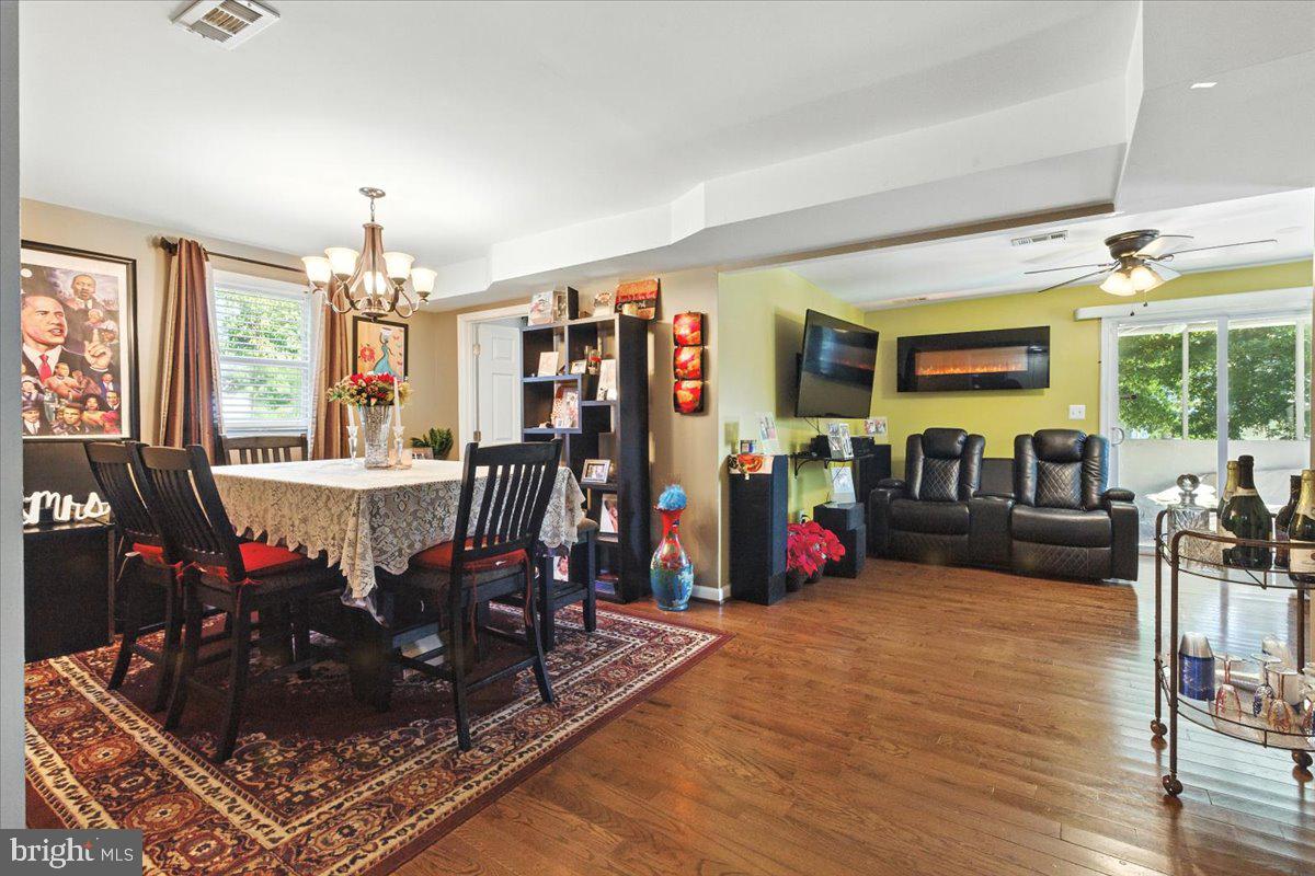 CHAPEL HILL - Residential