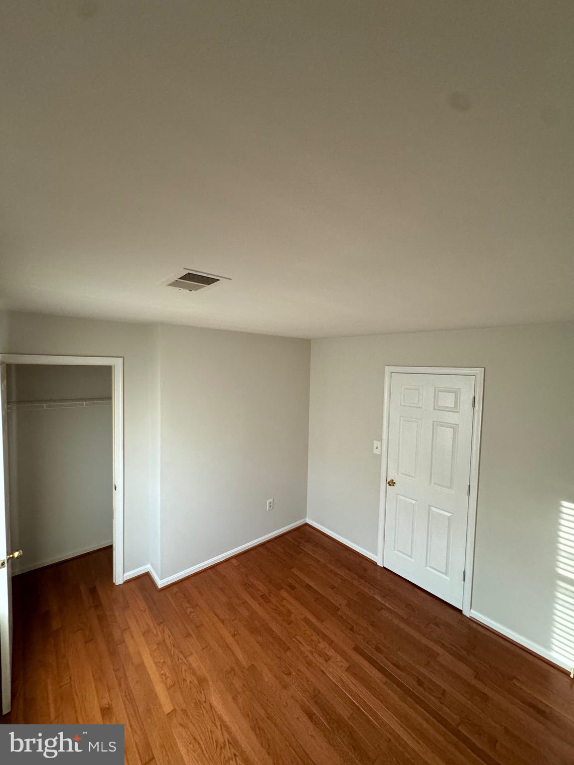 SPRING LAKE FARM - Residential Lease