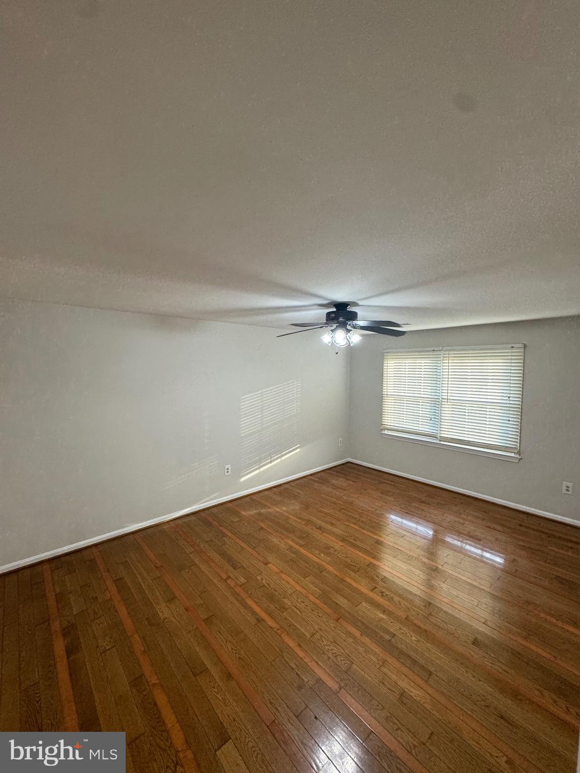 SPRING LAKE FARM - Residential Lease