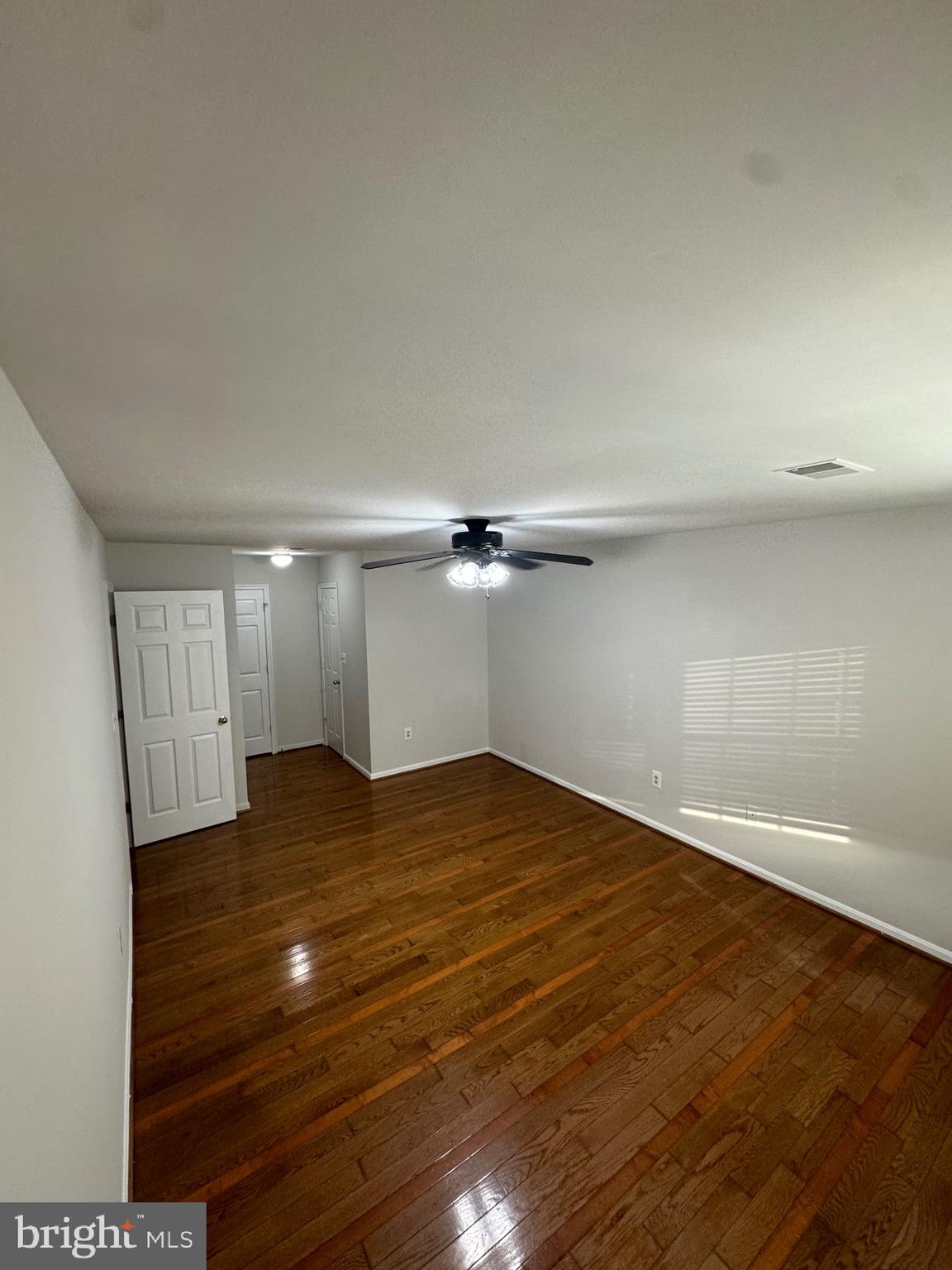 SPRING LAKE FARM - Residential Lease