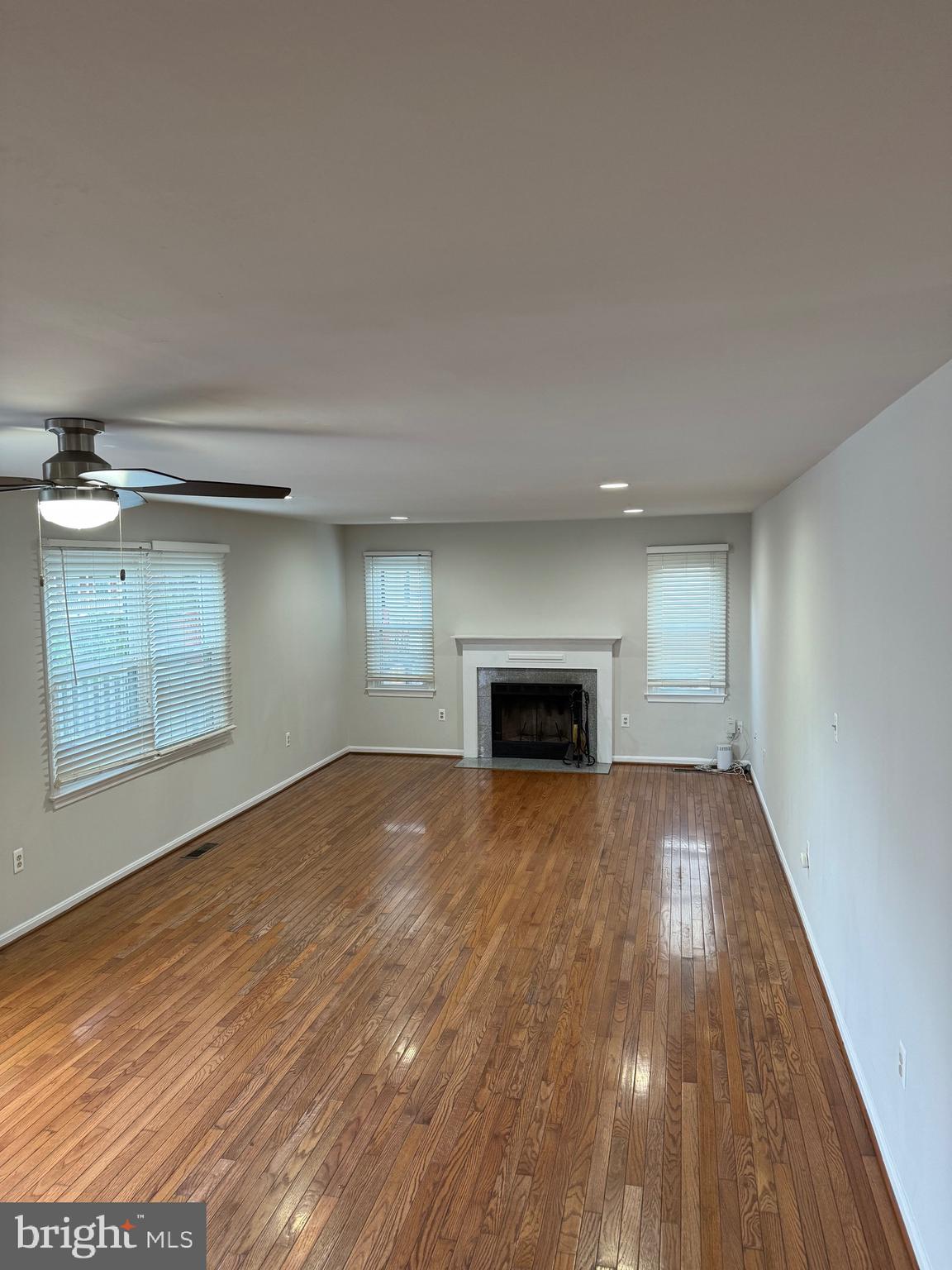 SPRING LAKE FARM - Residential Lease