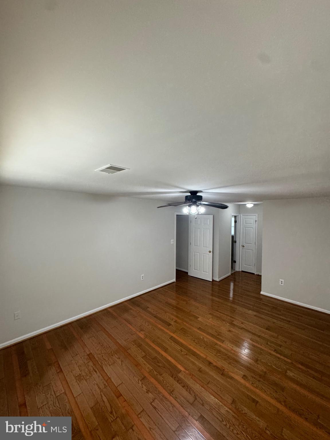 SPRING LAKE FARM - Residential Lease