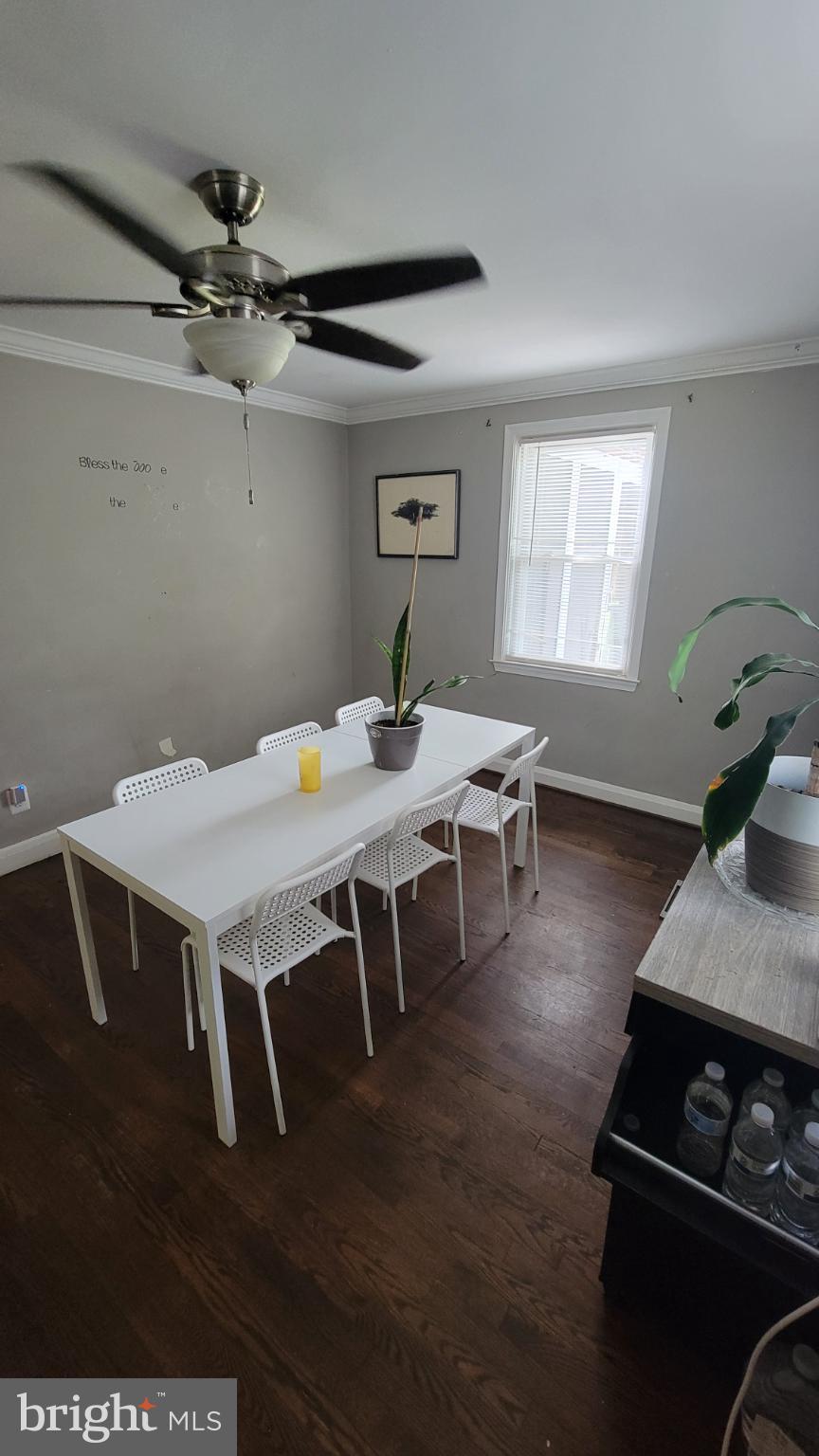 LAURAVILLE HISTORIC DISTRICT - Residential