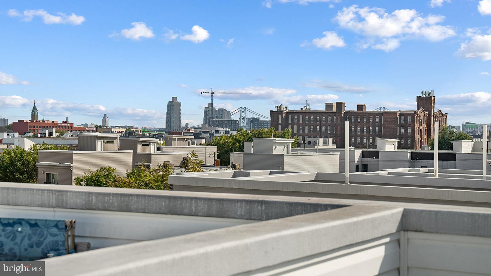 WEST KENSINGTON - Residential