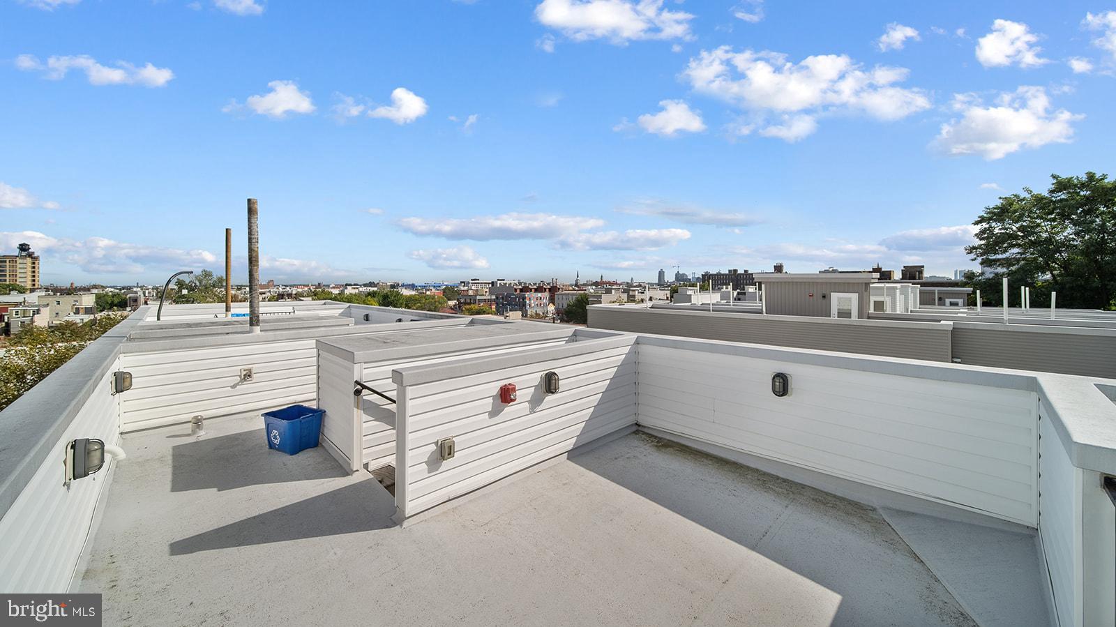 WEST KENSINGTON - Residential