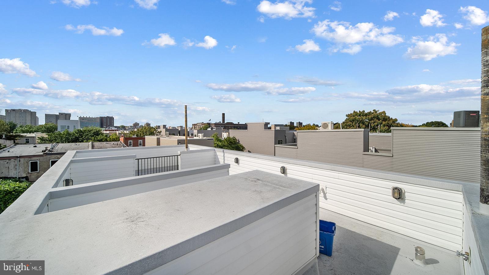 WEST KENSINGTON - Residential