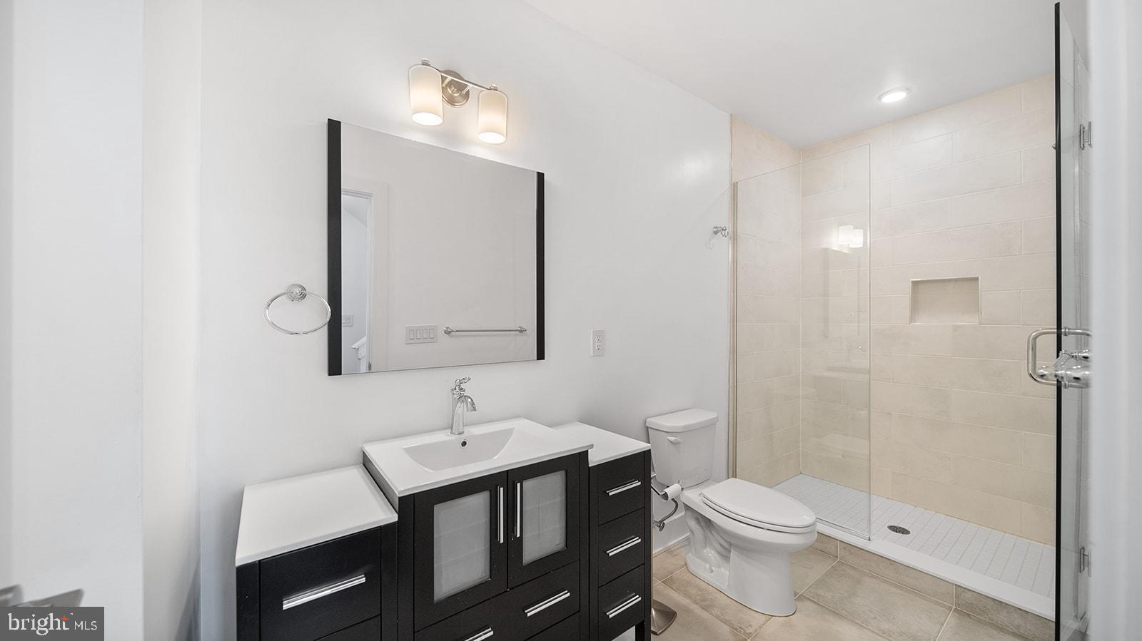 WEST KENSINGTON - Residential