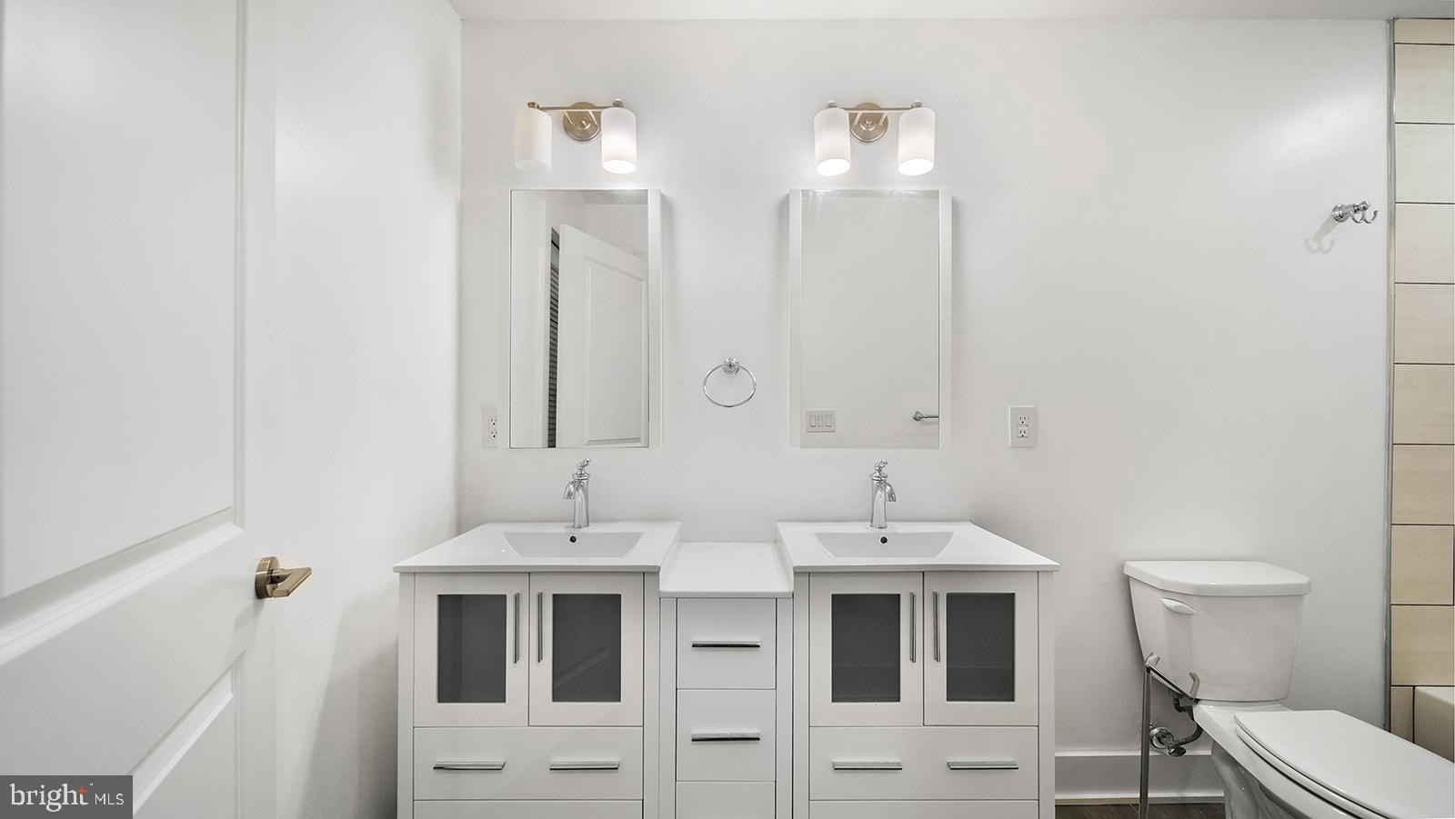 WEST KENSINGTON - Residential