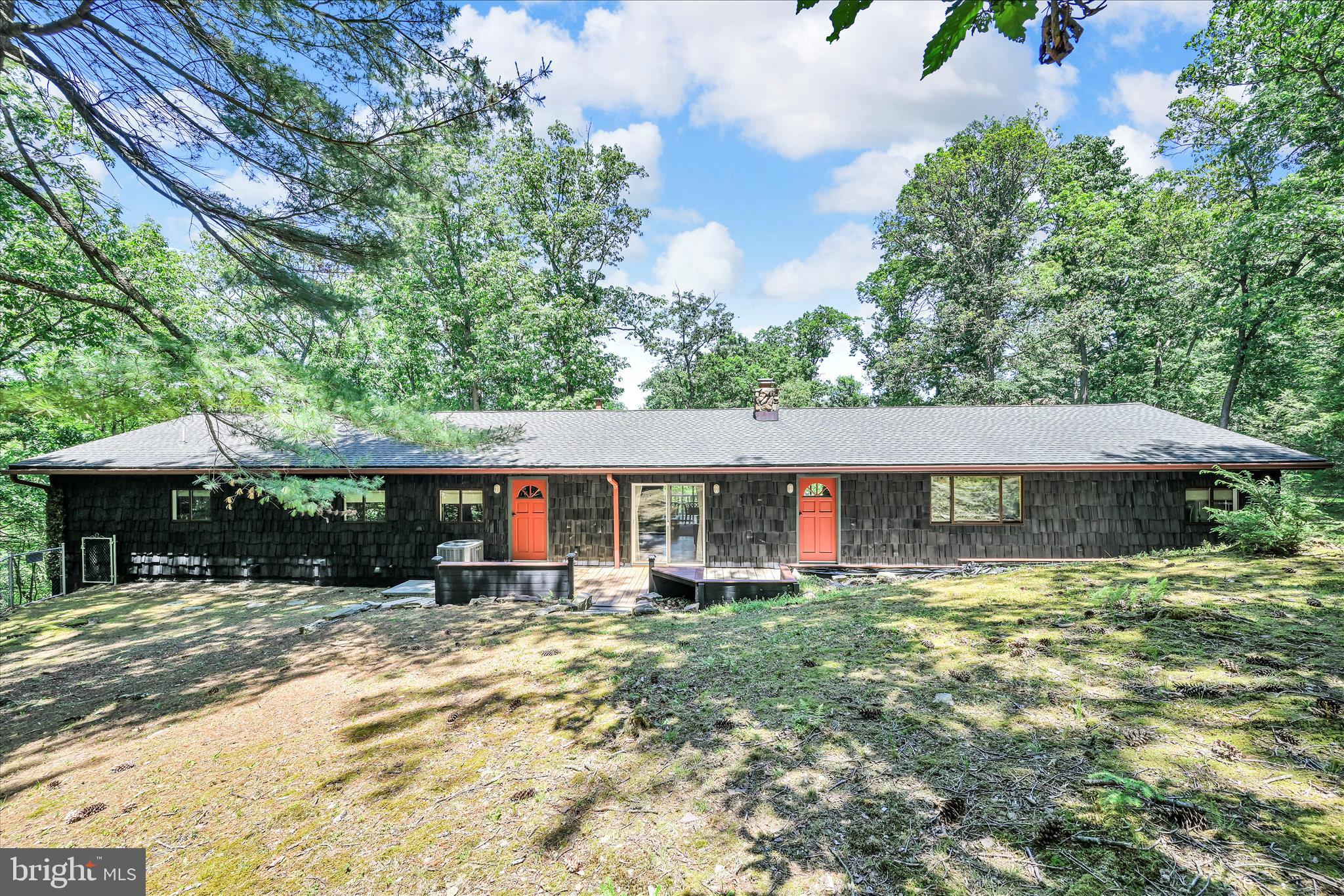 795 CHEROKEE DRIVE