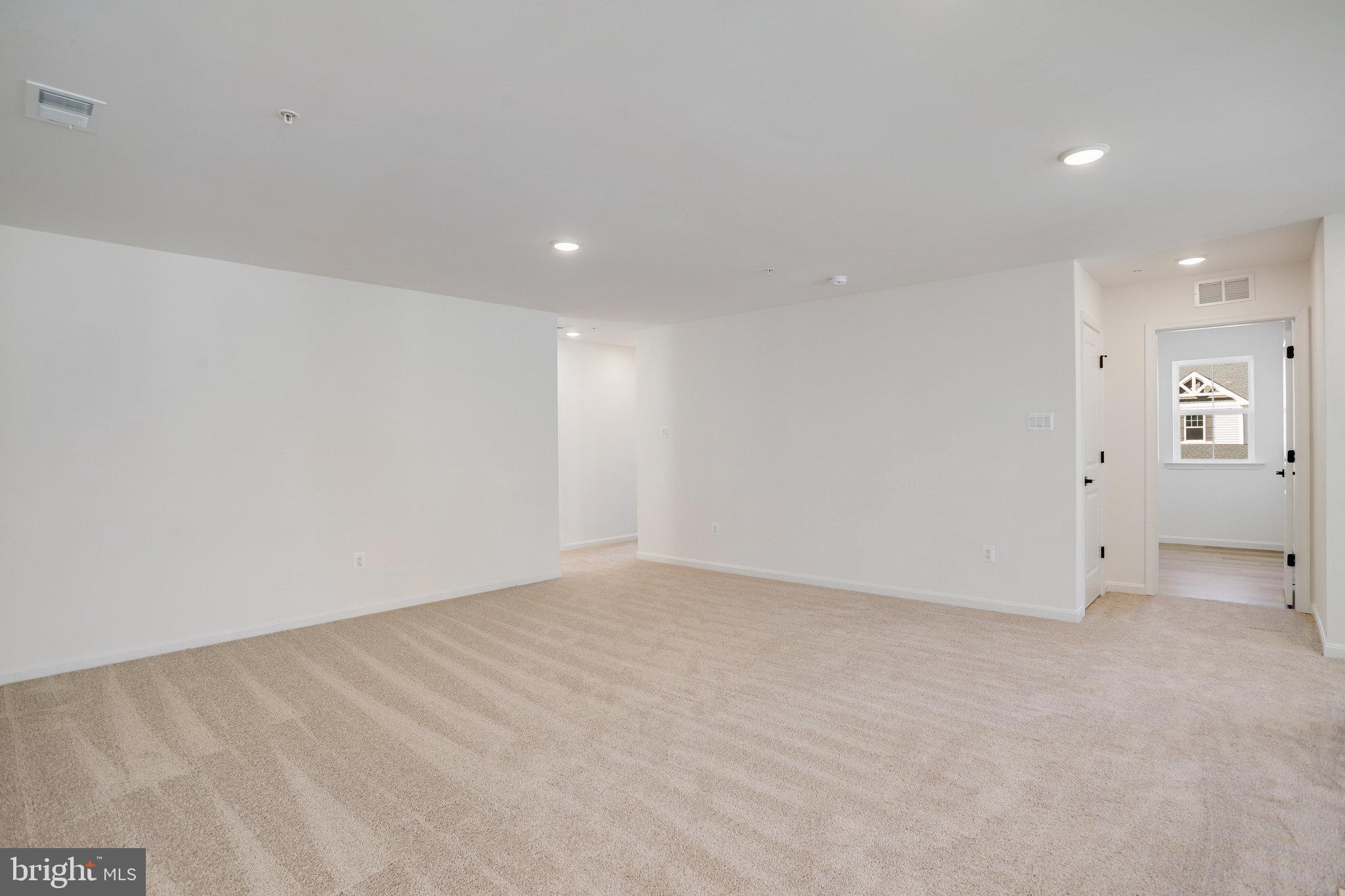 ROBERTS CROSSING - Residential