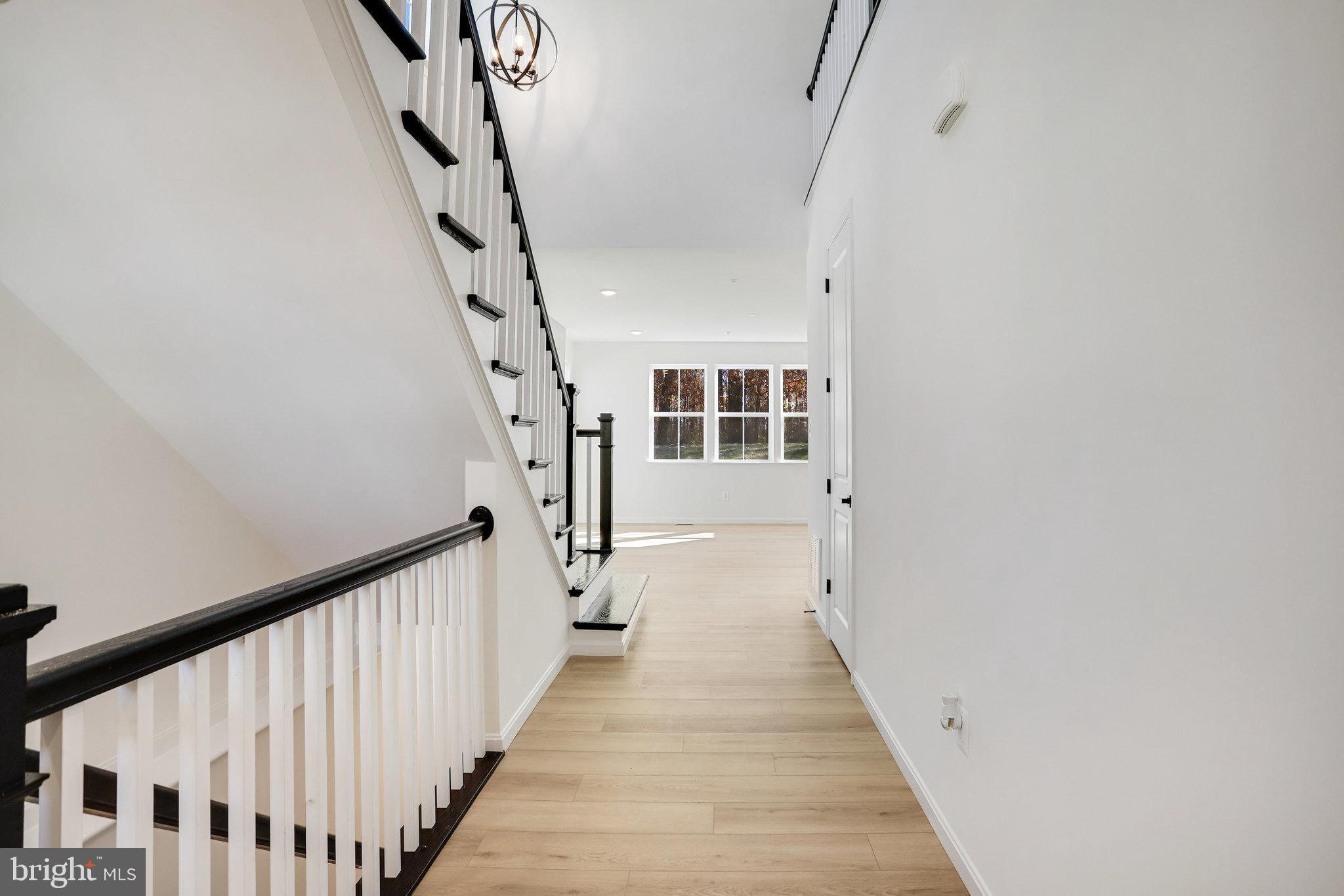 ROBERTS CROSSING - Residential