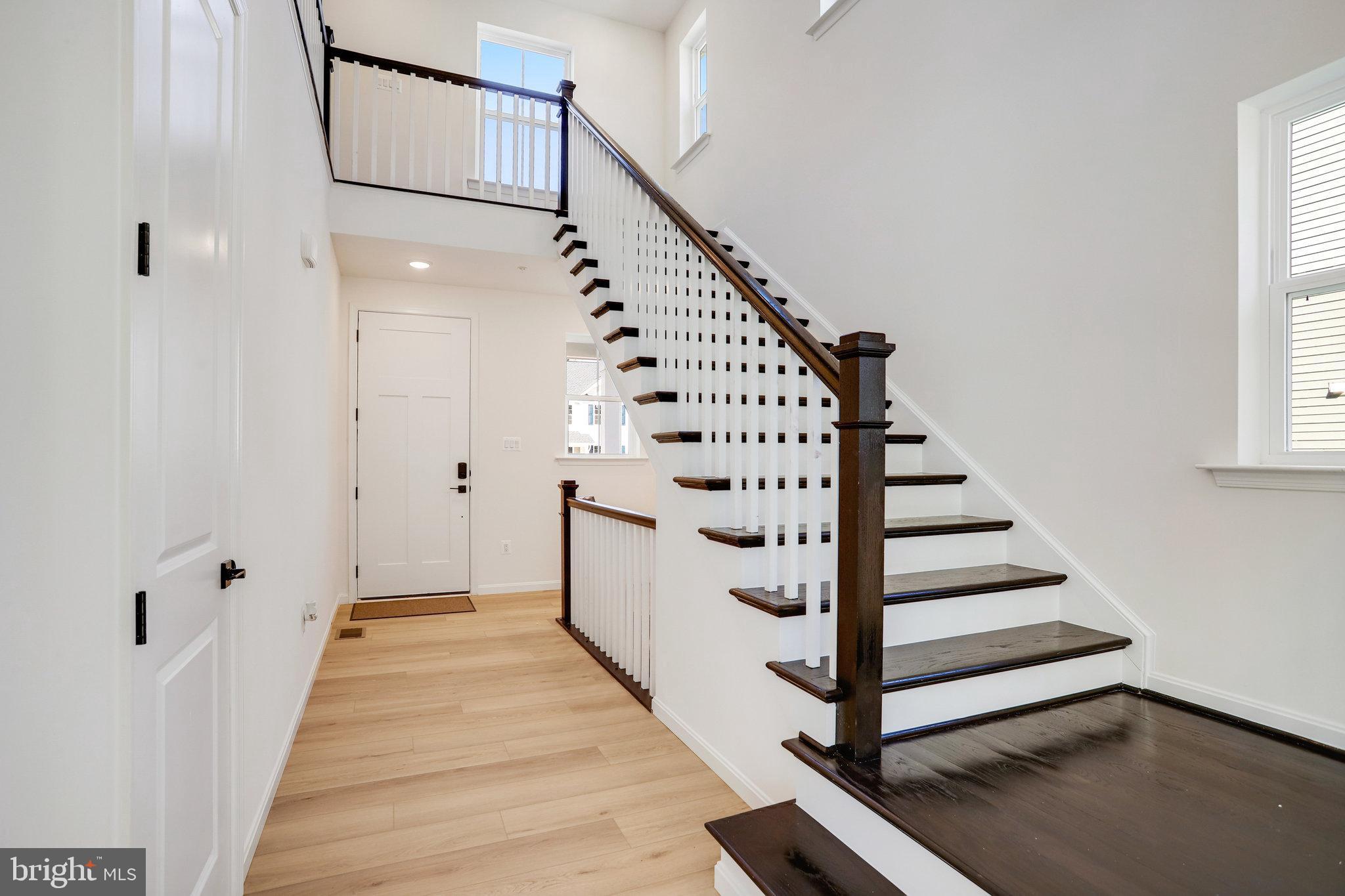 ROBERTS CROSSING - Residential