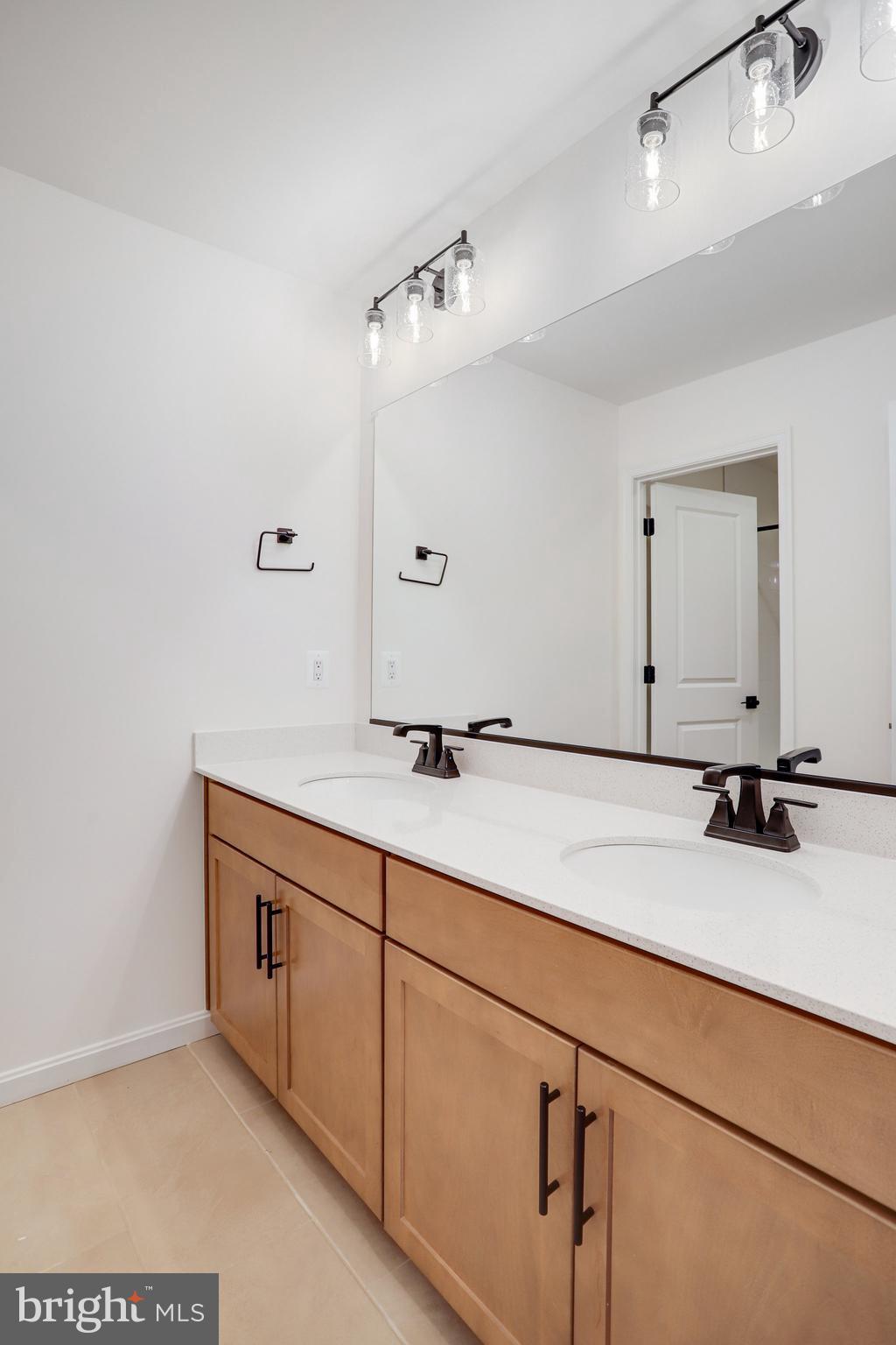 ROBERTS CROSSING - Residential