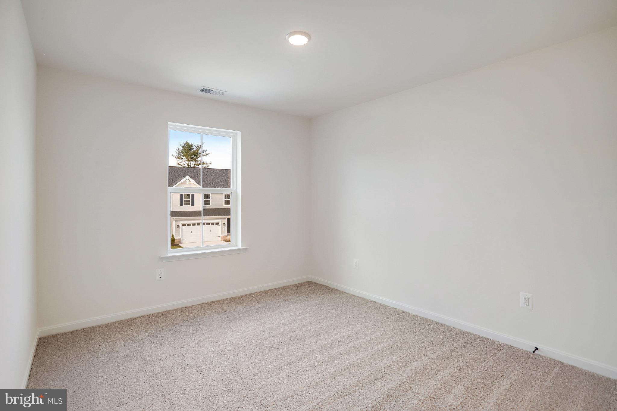 ROBERTS CROSSING - Residential