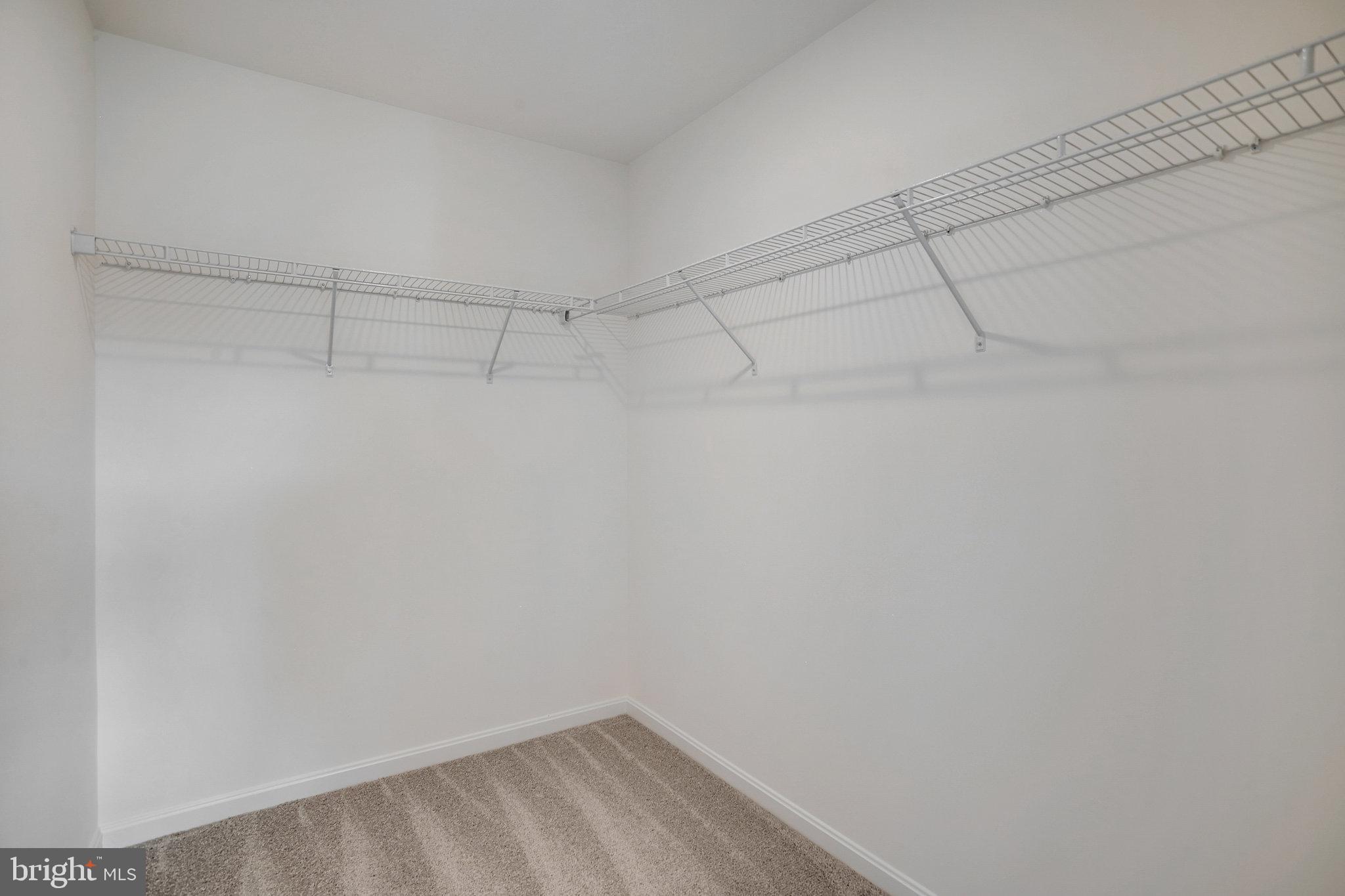 ROBERTS CROSSING - Residential