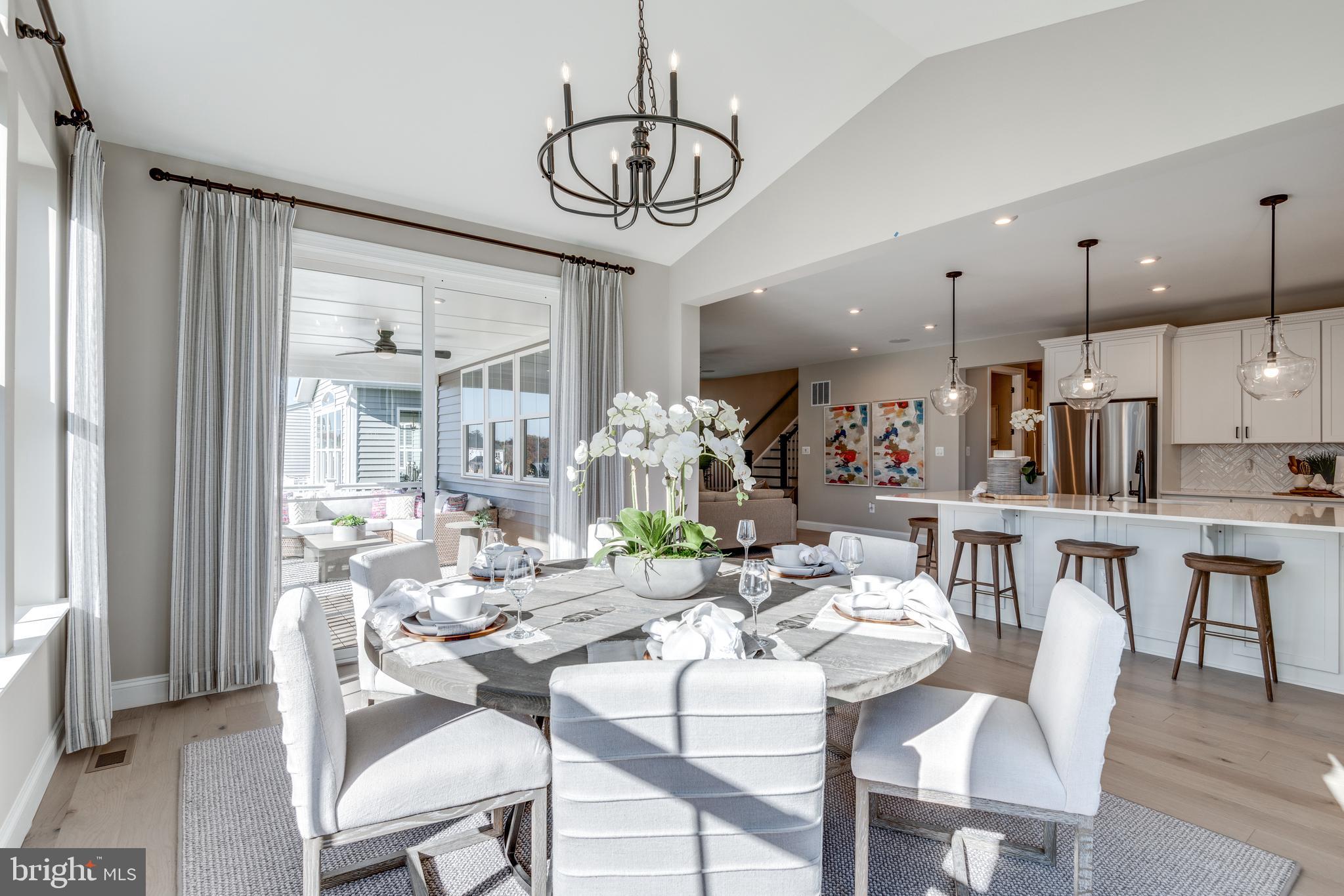 ROBERTS CROSSING - Residential