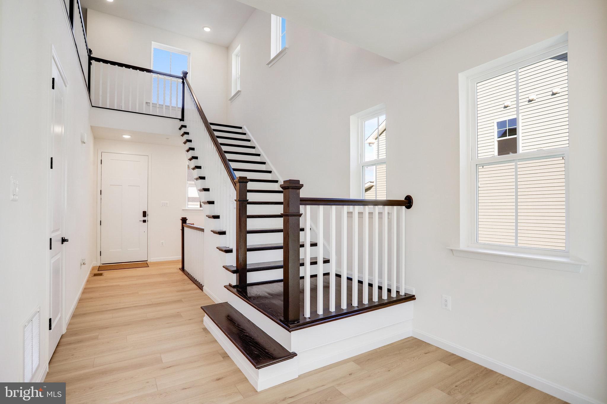 ROBERTS CROSSING - Residential