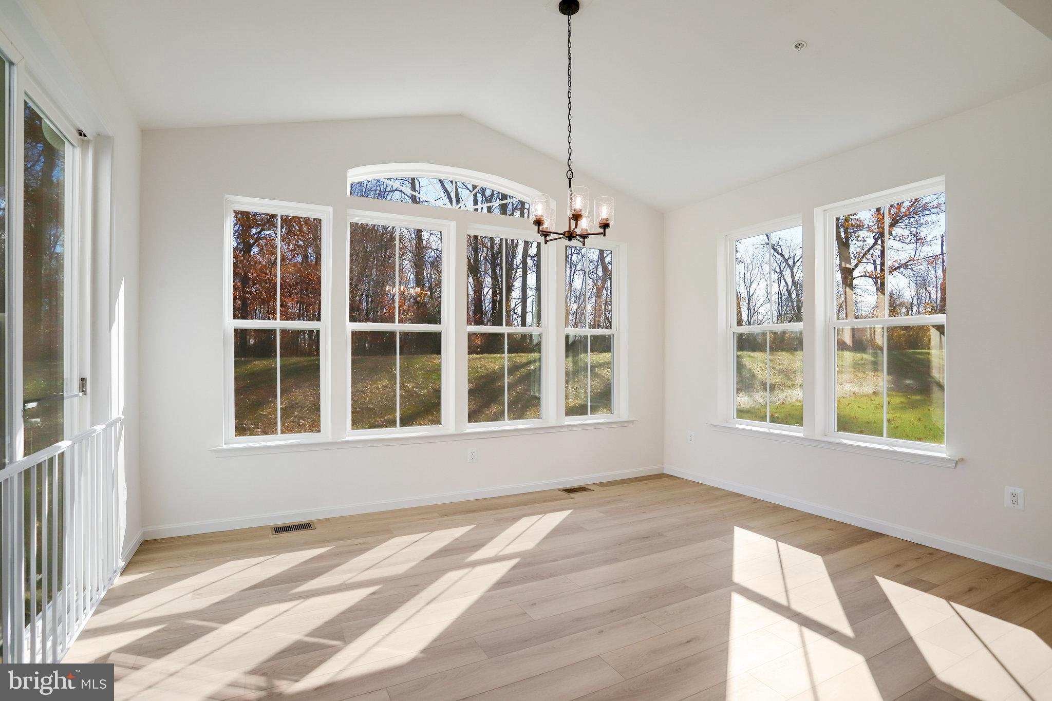 ROBERTS CROSSING - Residential