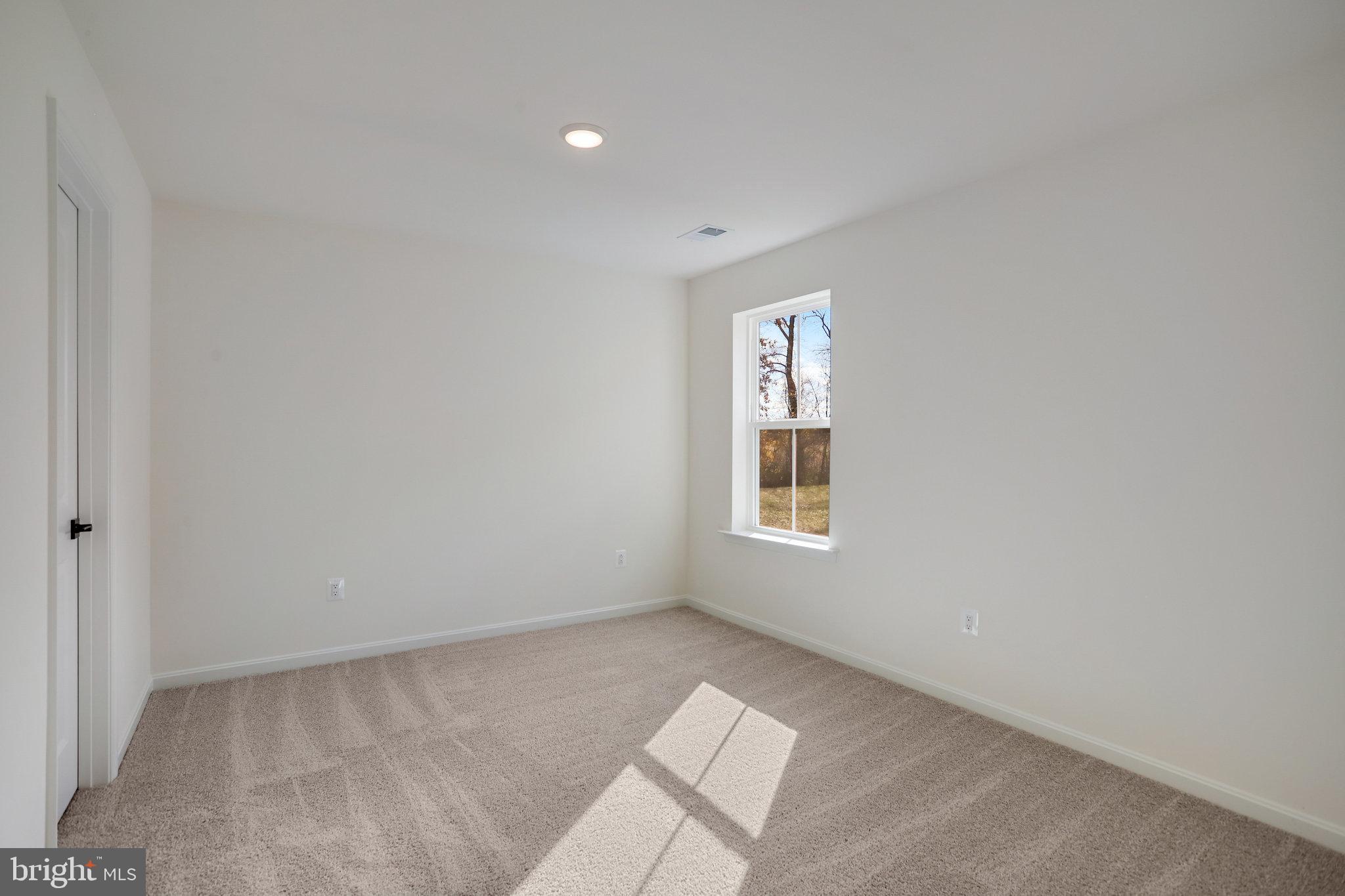 ROBERTS CROSSING - Residential