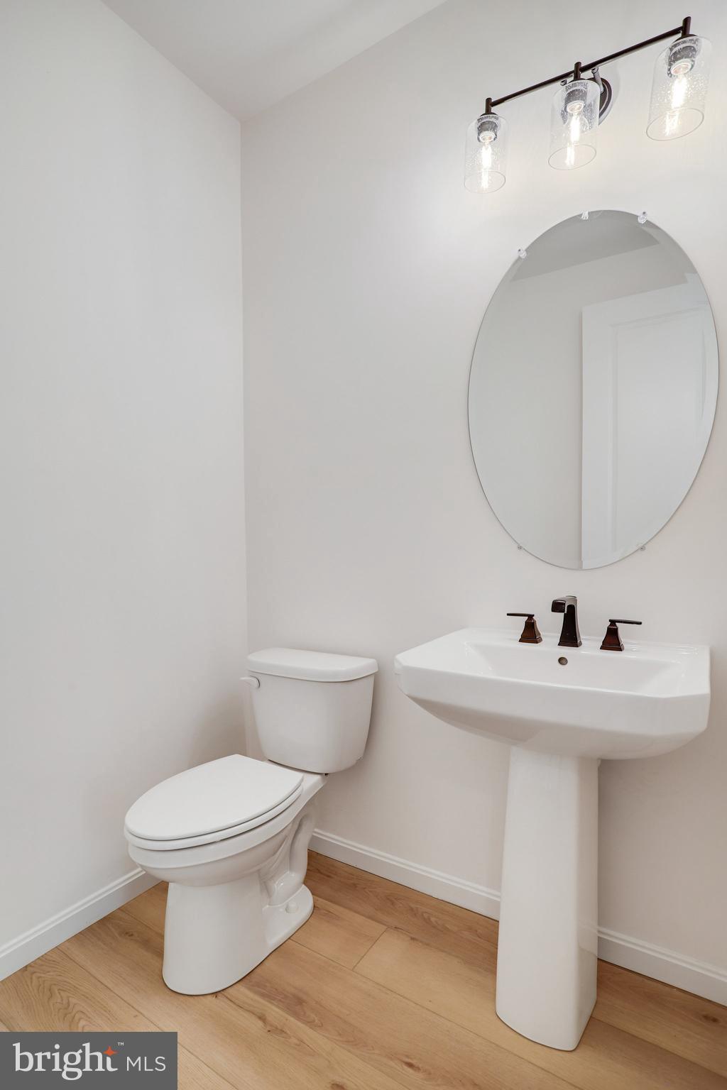 ROBERTS CROSSING - Residential