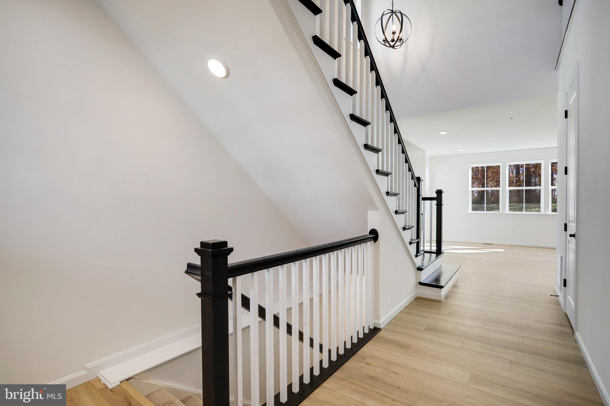 ROBERTS CROSSING - Residential