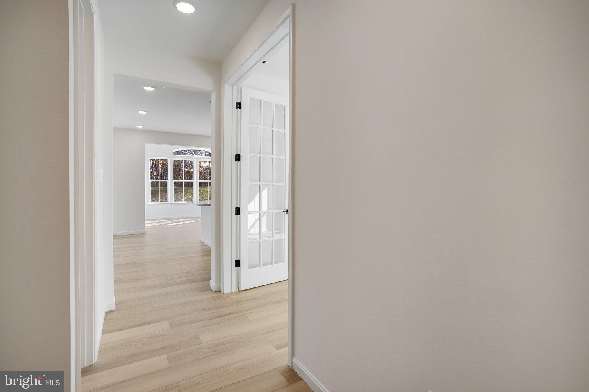 ROBERTS CROSSING - Residential