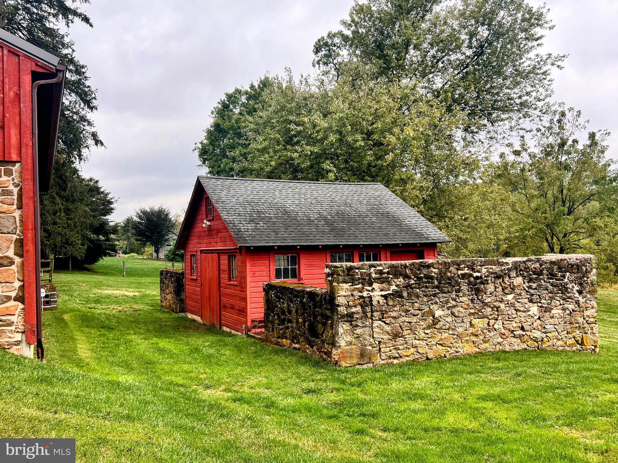 AMBLESIDE DOWNS - Residential