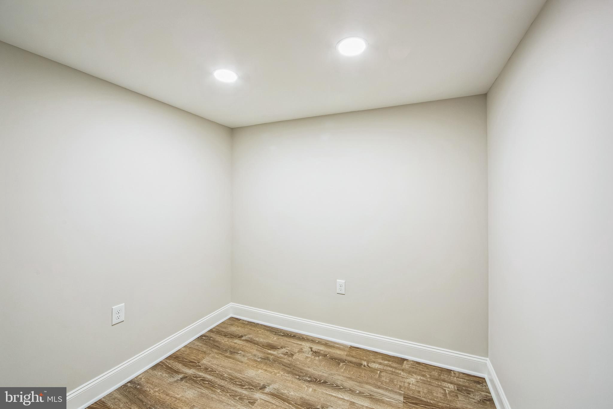 AMBLESIDE DOWNS - Residential