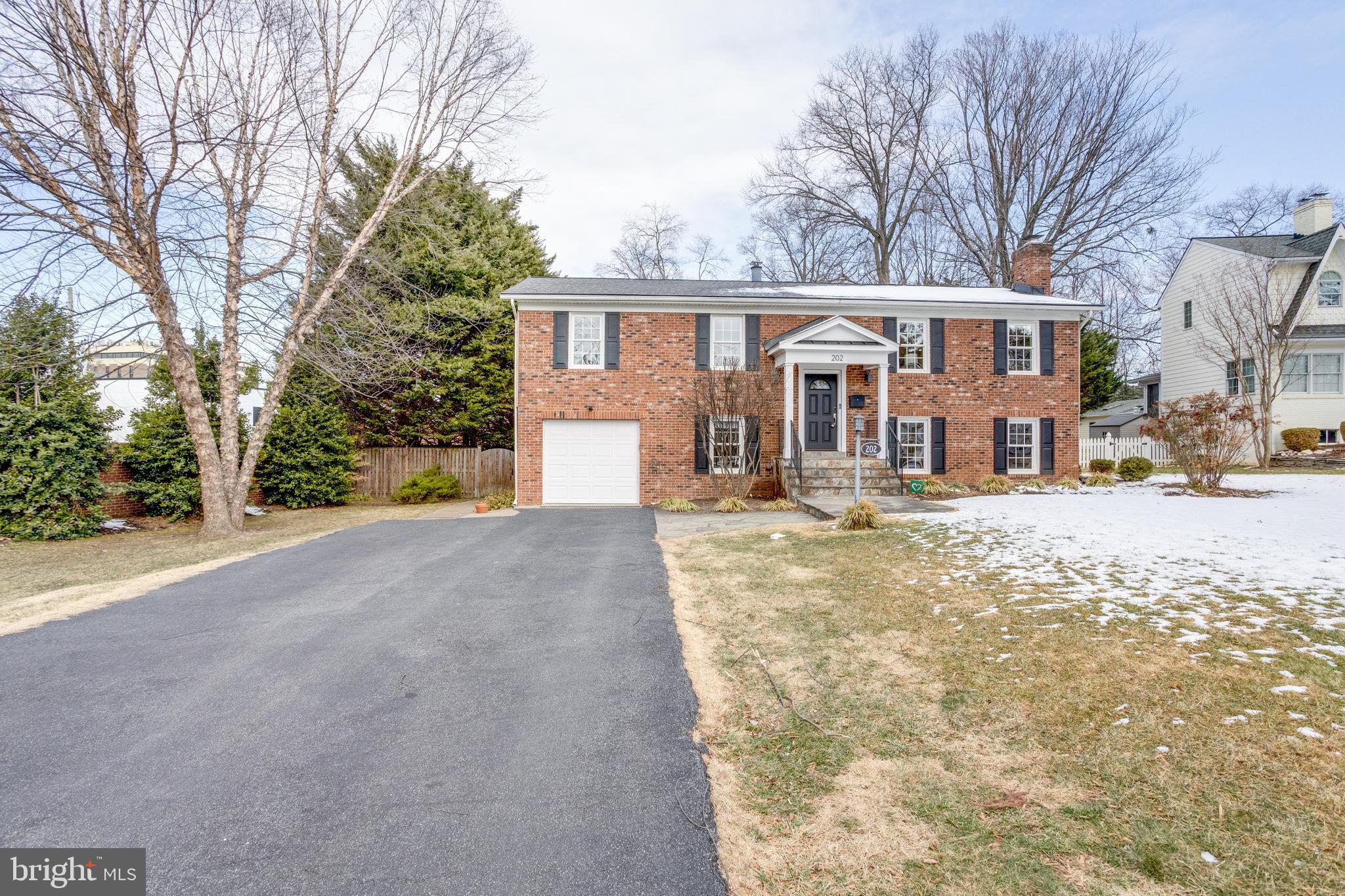 WINDOVER HEIGHTS - Residential