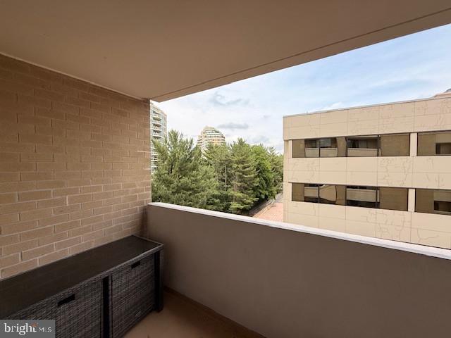 THE ELIZABETH - Residential
