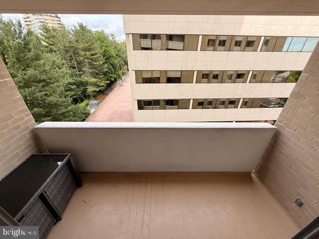 THE ELIZABETH - Residential
