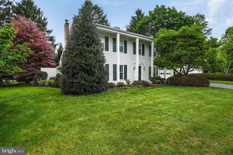 Homes For Sale - 704 Belvedere Street<br/> Cumberland County, CARLISLE, PA 17013