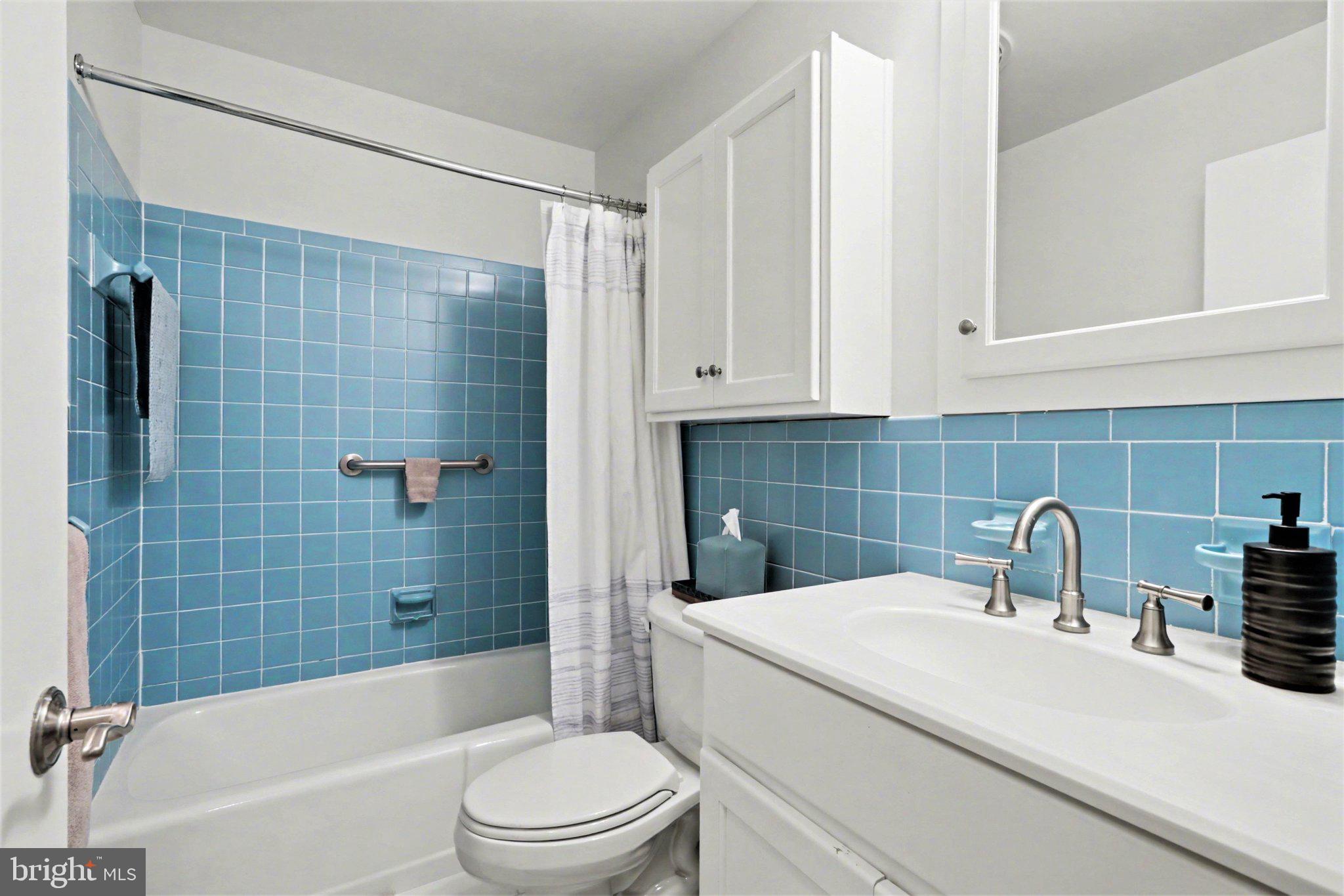 HEATHERLANDS - Residential