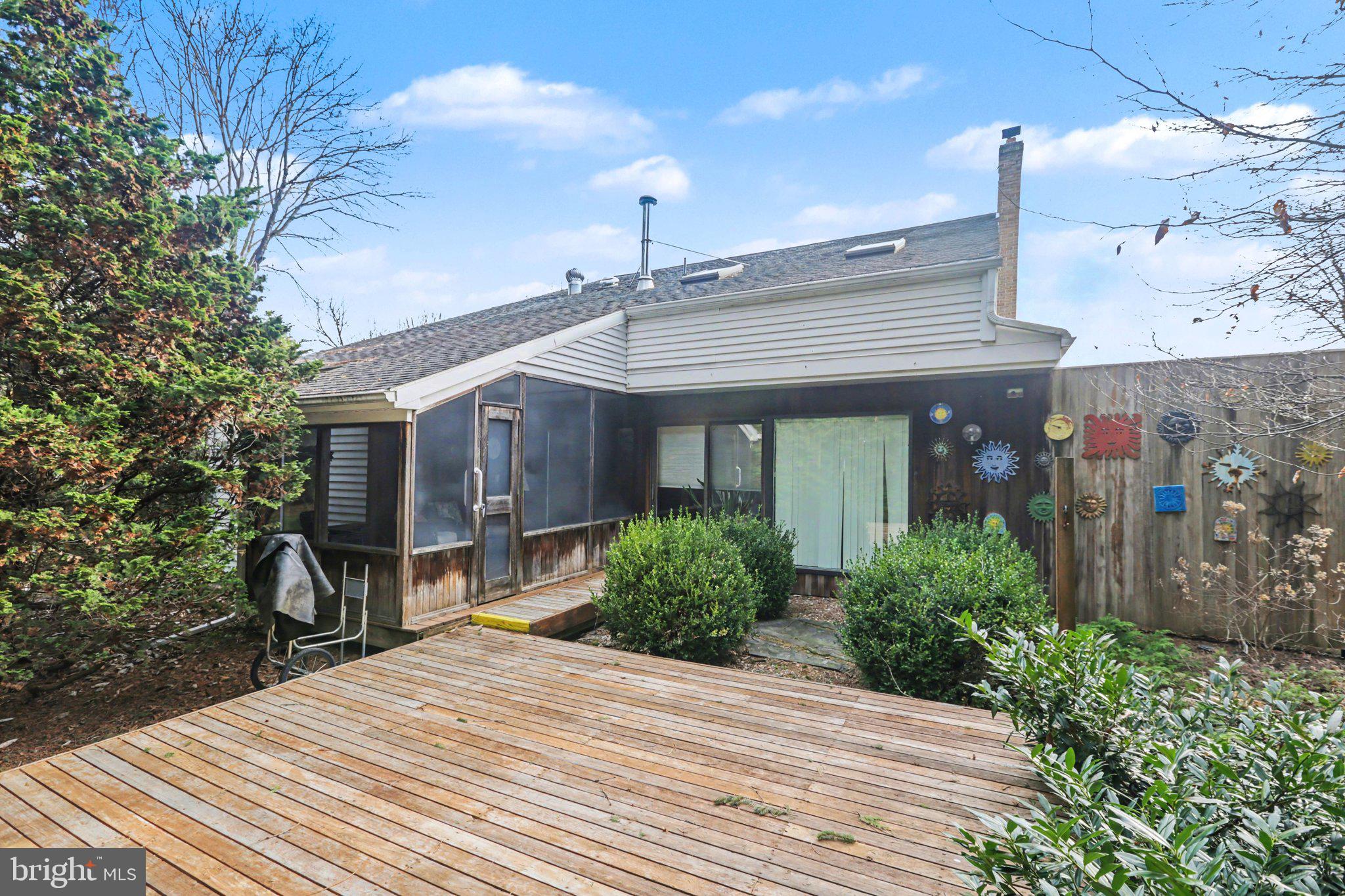 HEATHERLANDS - Residential