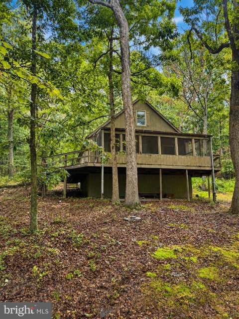 Homes For Sale - 903 Pin Oak Road<br/> PAW PAW, WV 25434