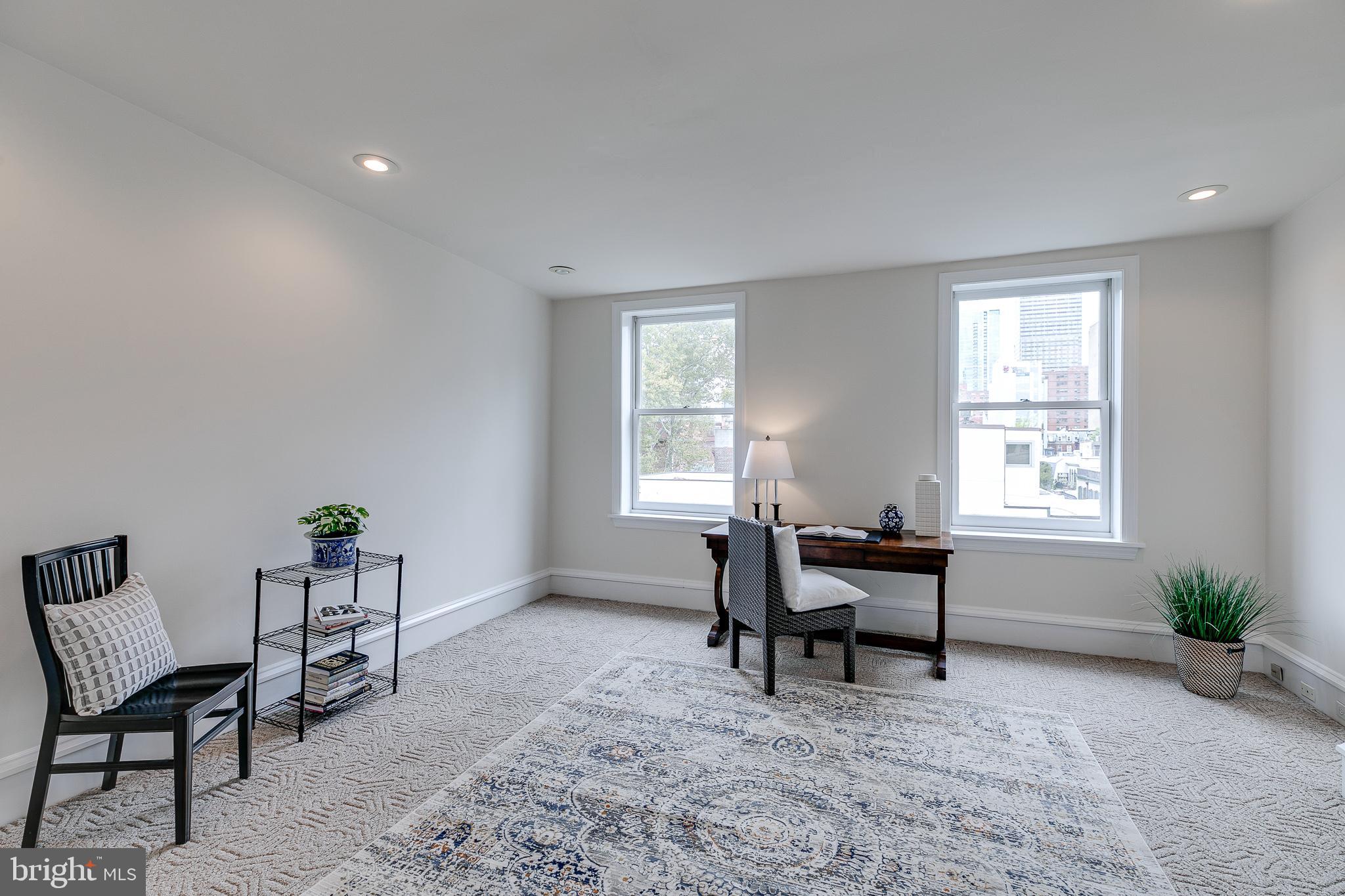 RITTENHOUSE SQUARE - Residential