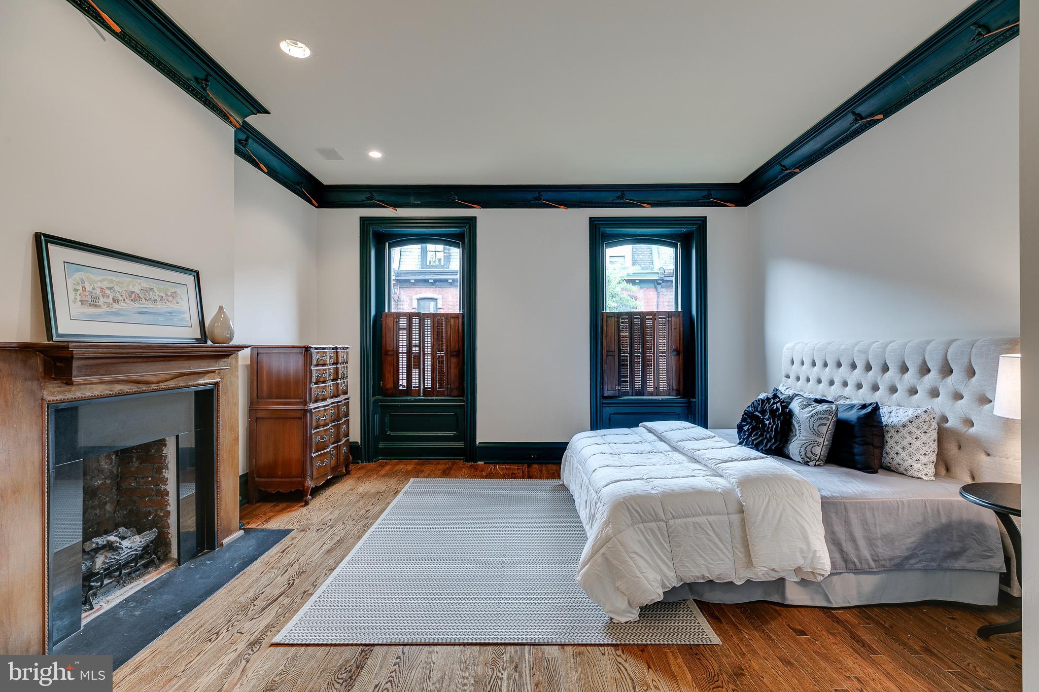 RITTENHOUSE SQUARE - Residential