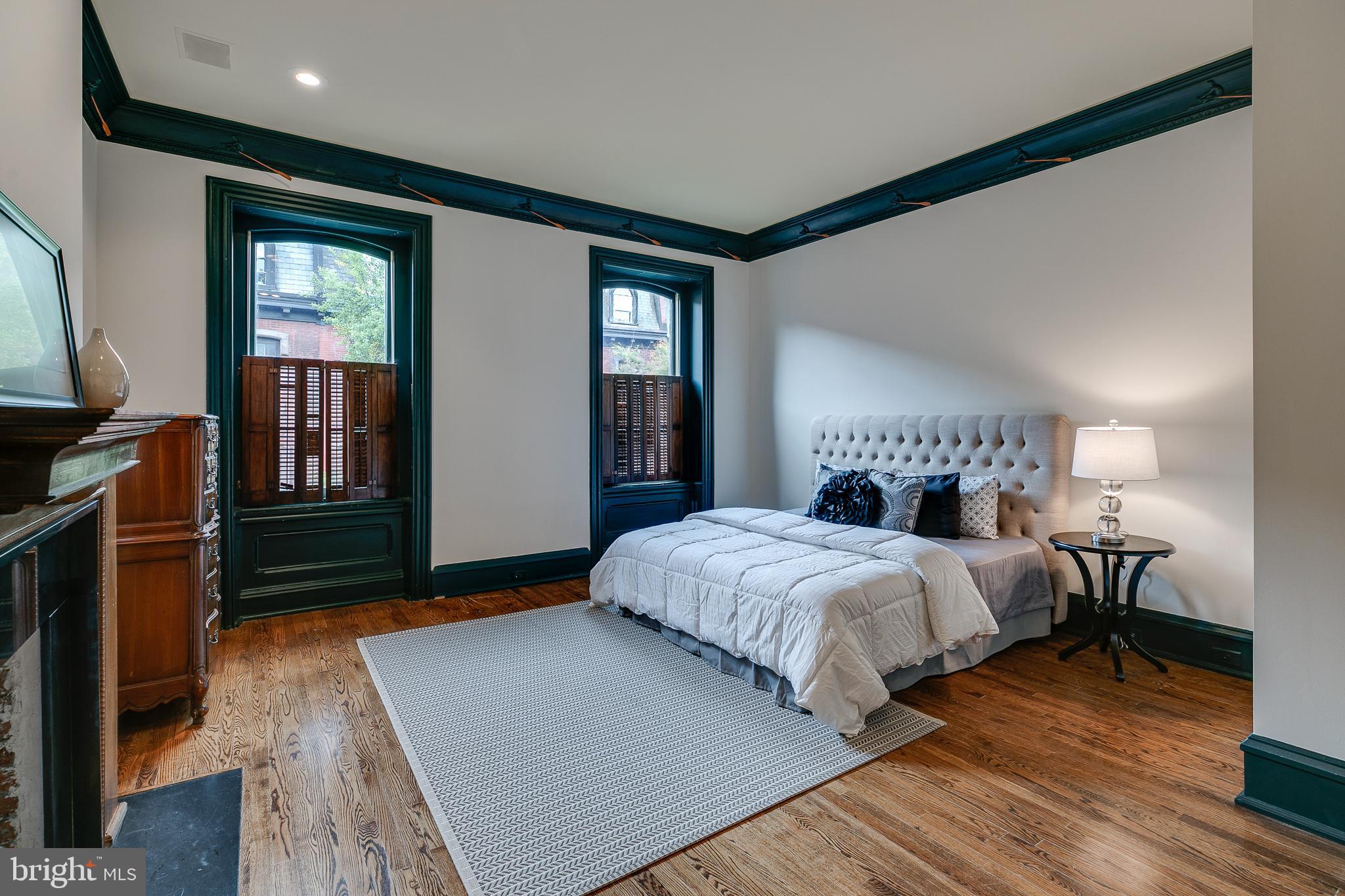 RITTENHOUSE SQUARE - Residential