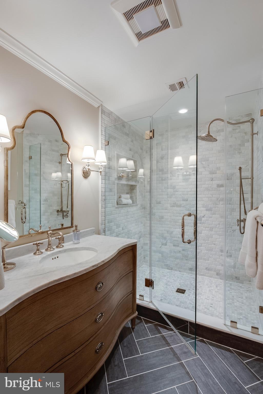 SHEARWATER CONDO - Residential